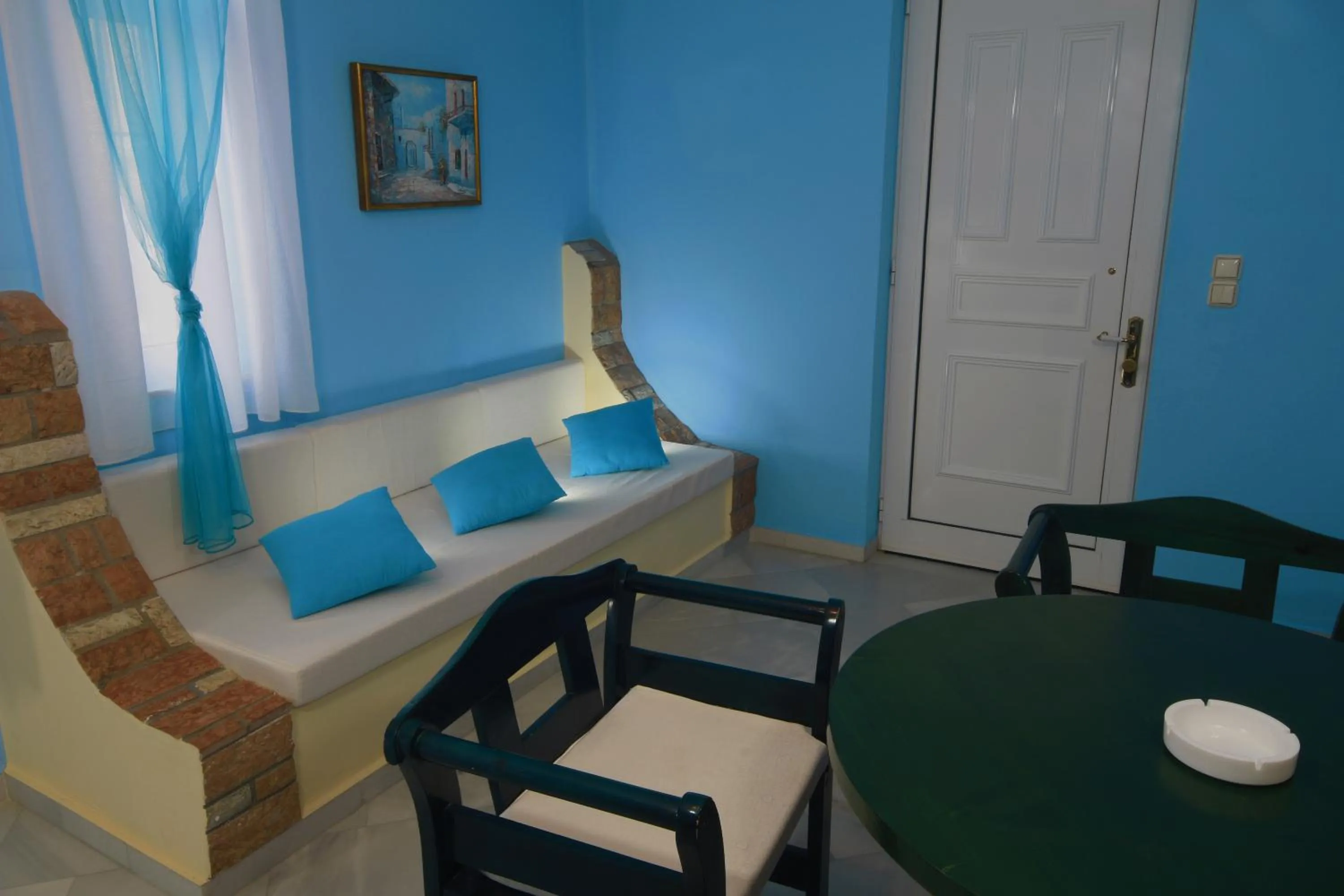 Living room in Heaven Apartments