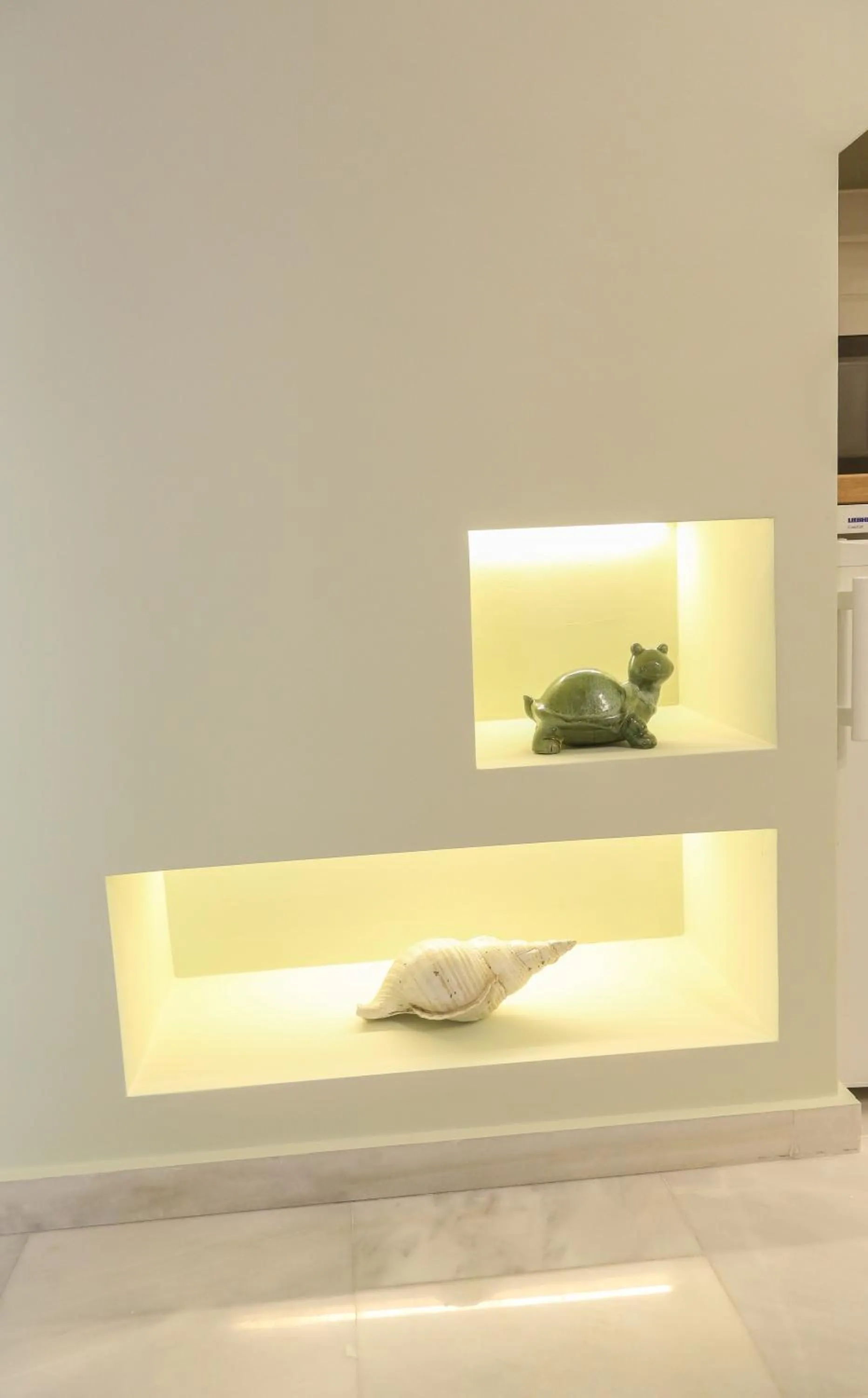 Decorative detail in Heaven Apartments