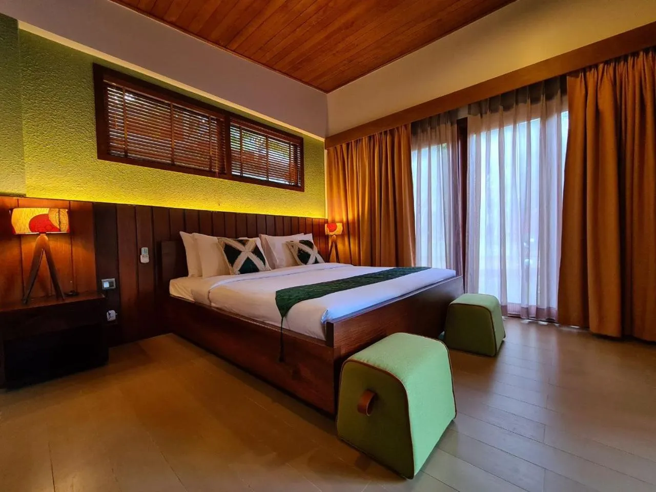 Property building, Bed in Mayura Hill Resort