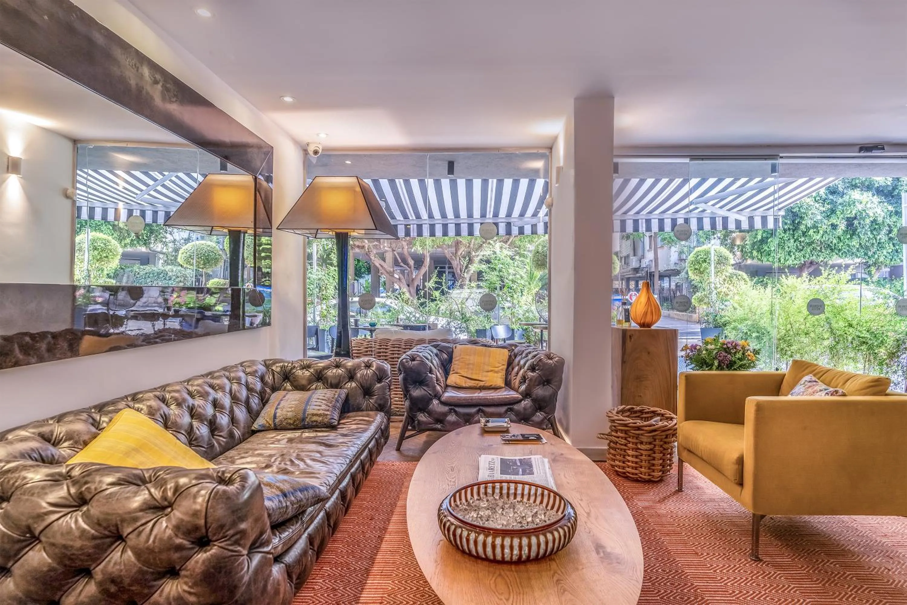 Lobby or reception in Jacob Shenkin Hotel