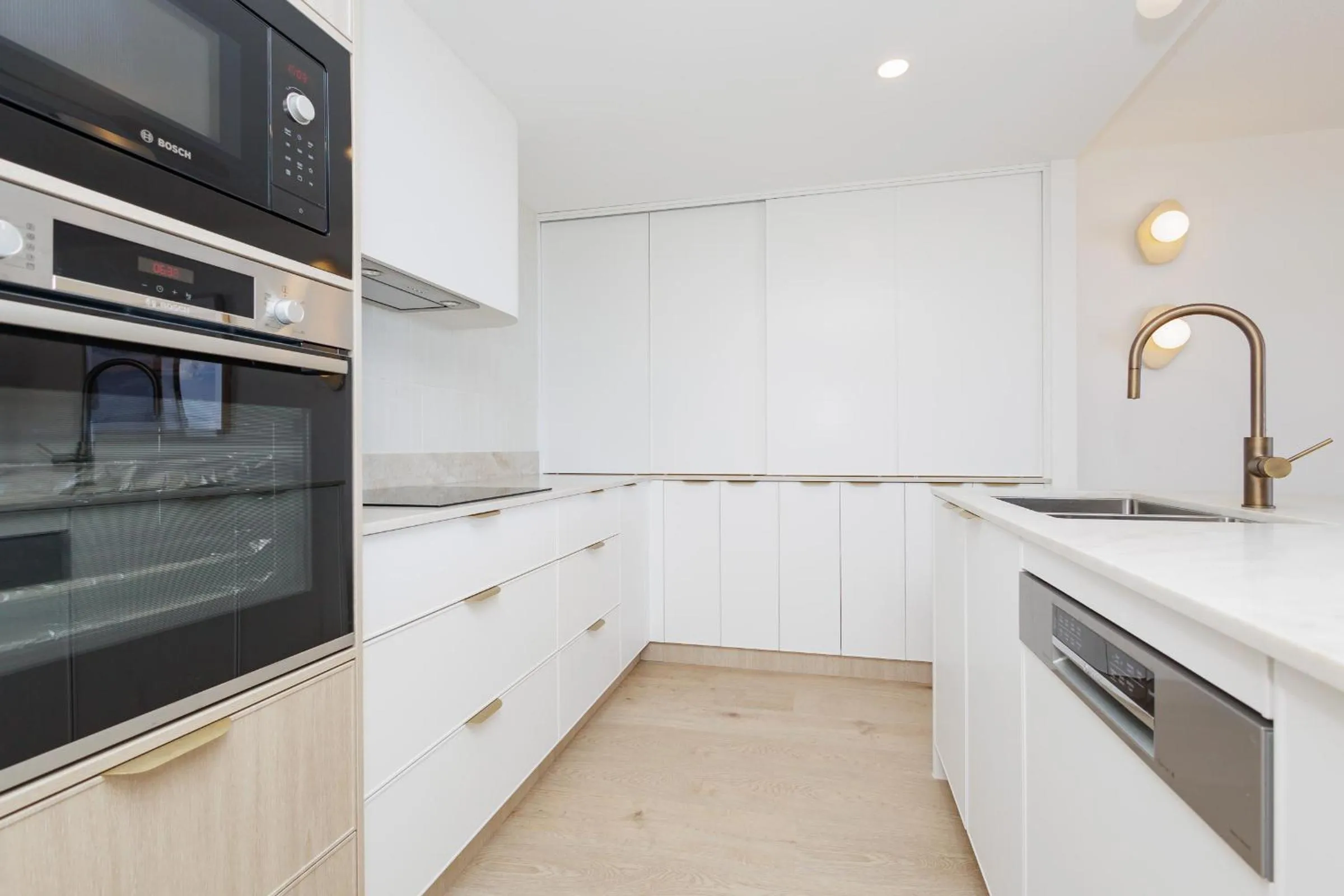 Kitchen or kitchenette in The Rocks Resort - Official