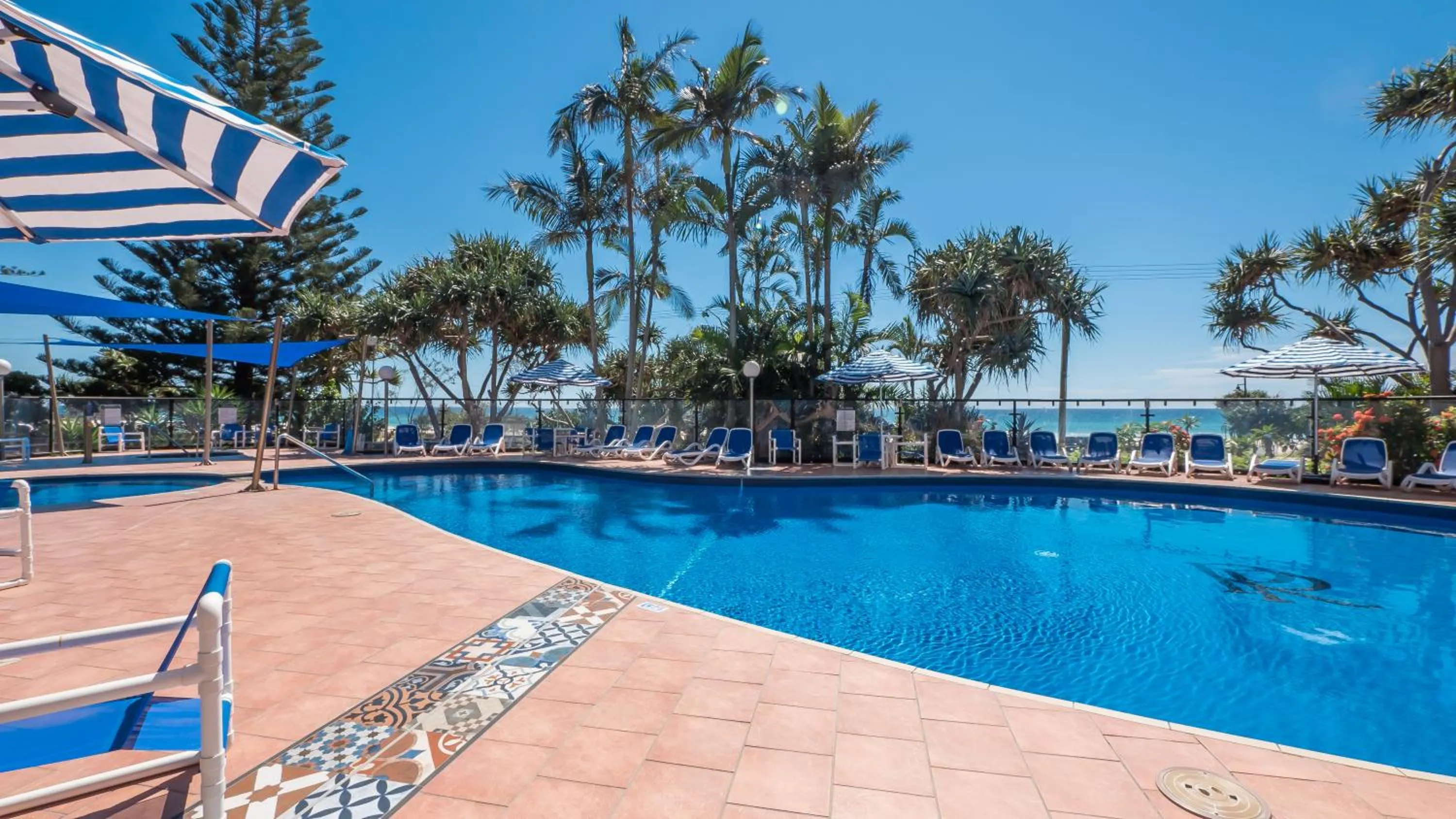 The Rocks Resort - Official