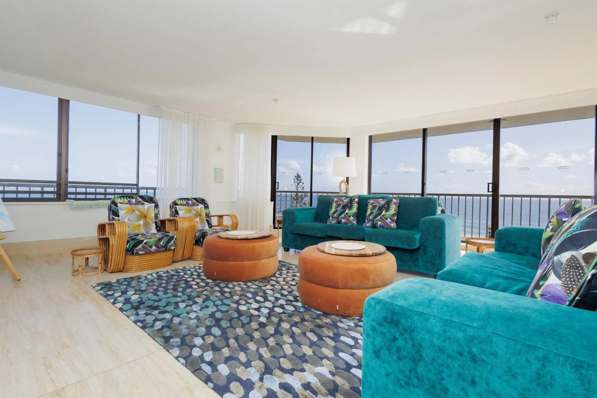 The Rocks Resort - Official