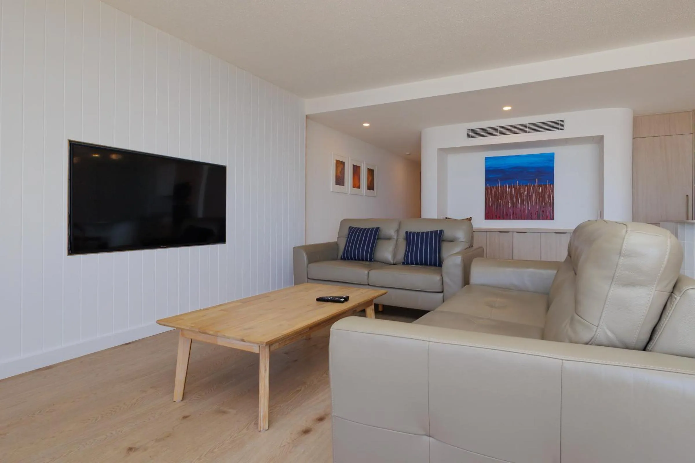 The Rocks Resort - Official