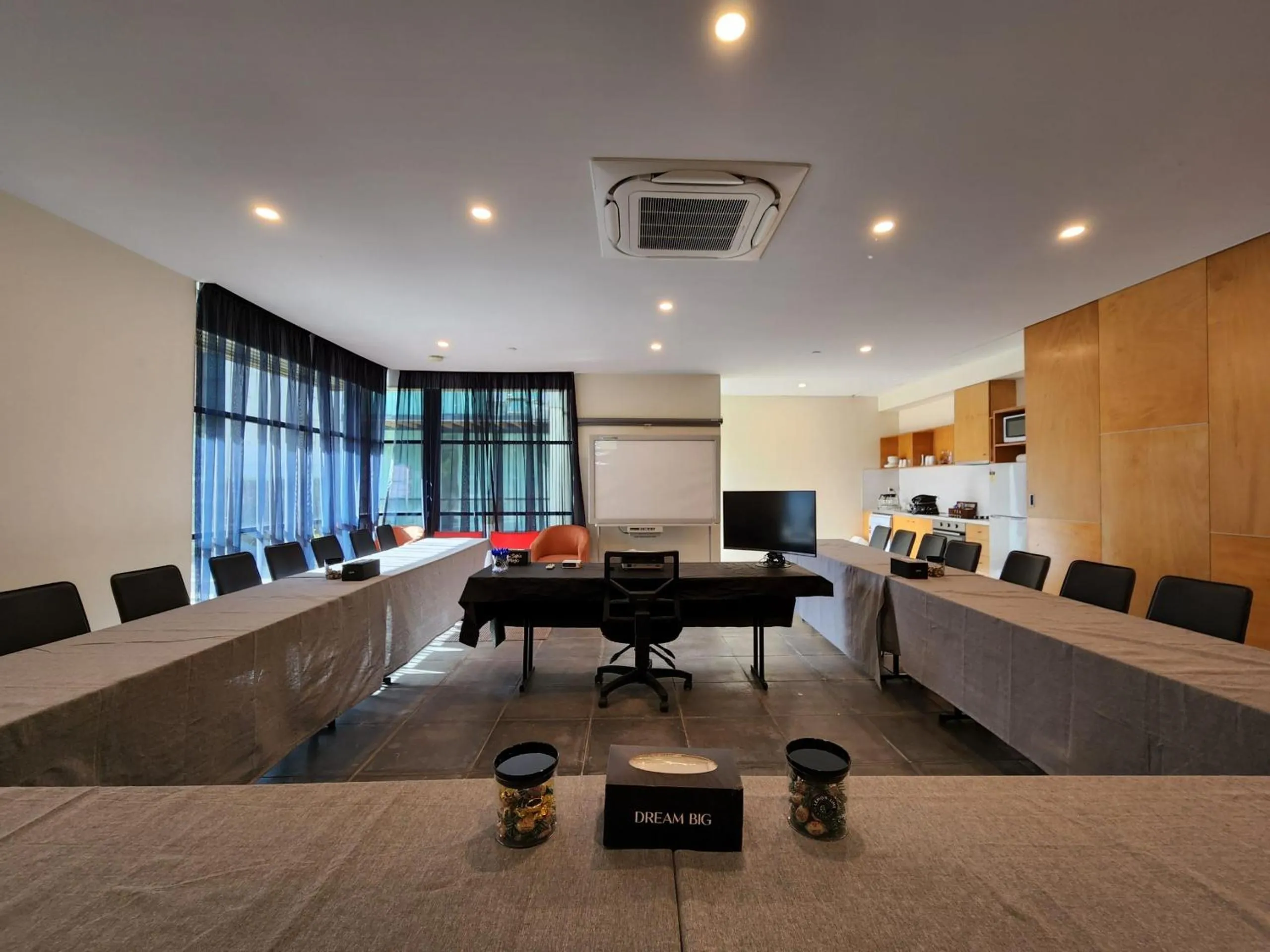 Phillip Island Apartments