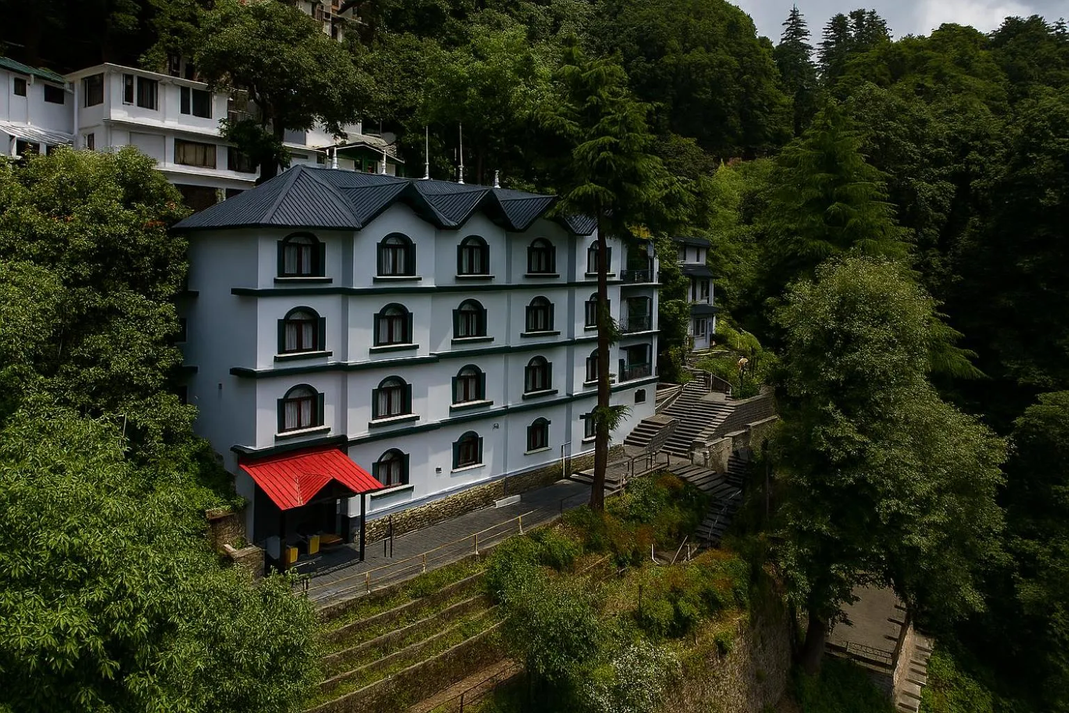 Natural landscape in Vilasa Lall Ji Resort