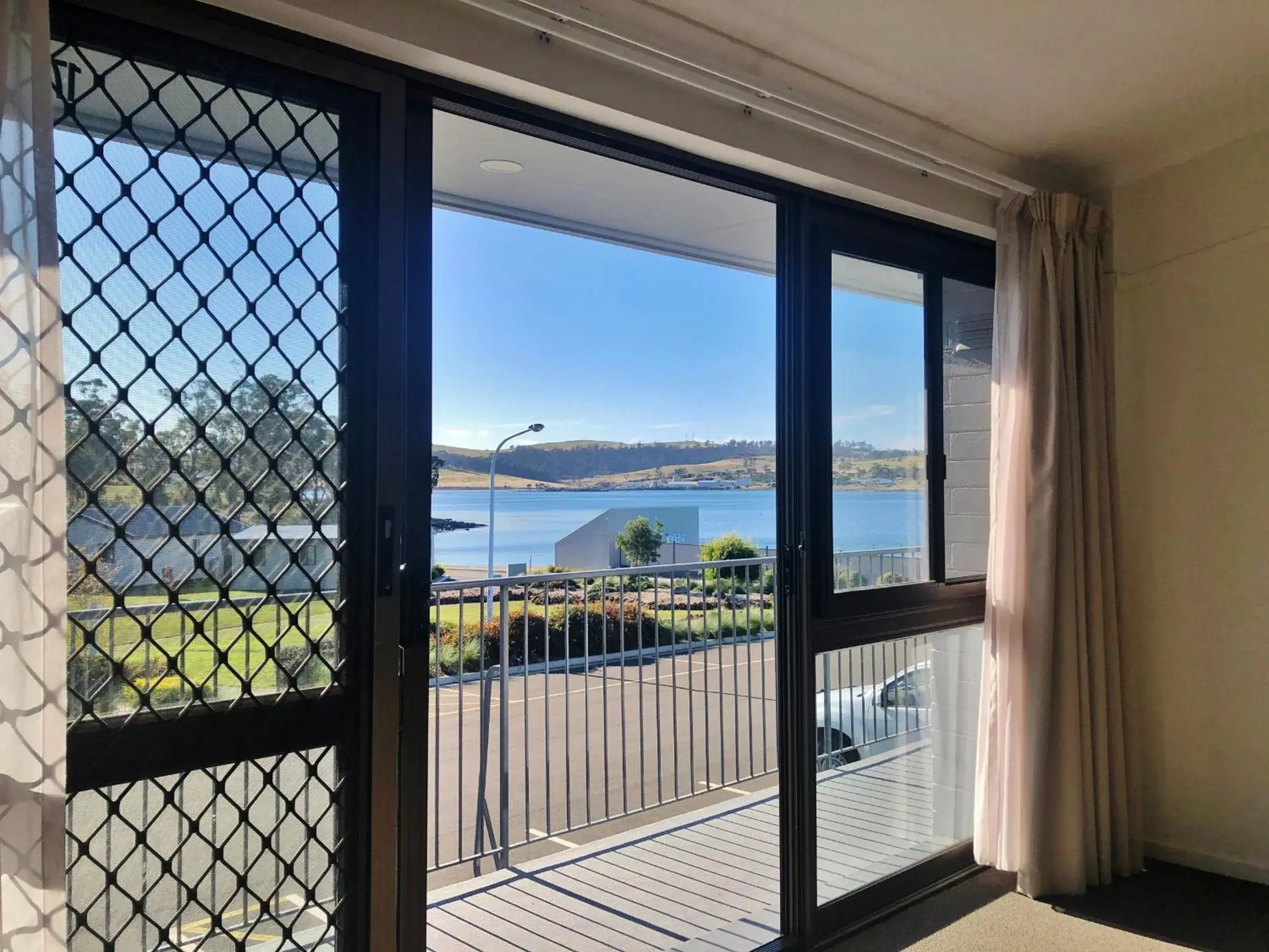 Waterview Suite in Eastcoaster Tasmania Waterview Suite in Eastcoaster Tasmania