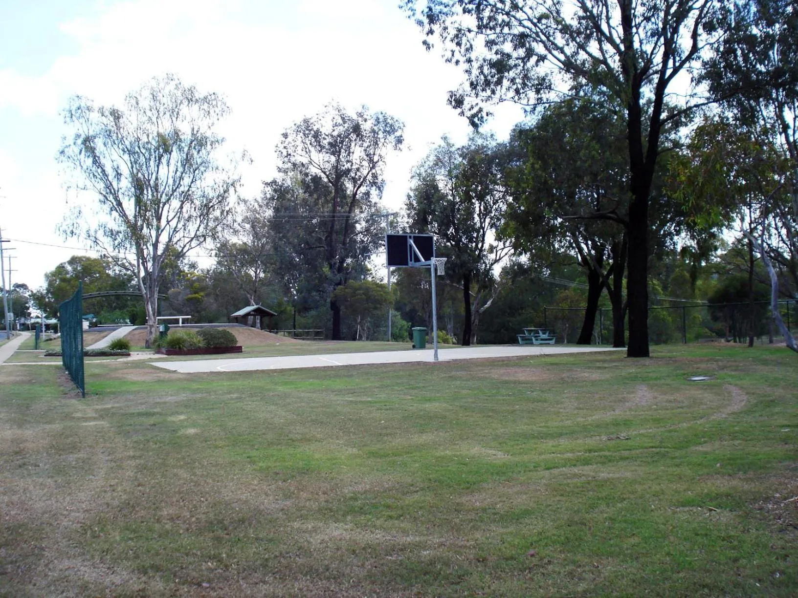 Neighbourhood in Oakey Motor Inn