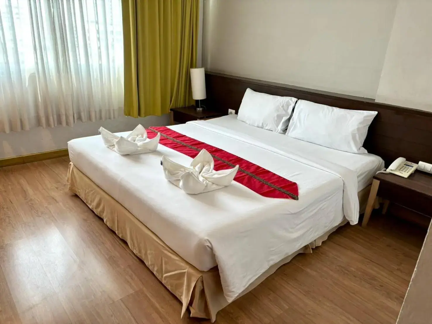 Superior Double or Twin Room in Aloha Hatyai Hotel Superior Double or Twin Room in Aloha Hatyai Hotel