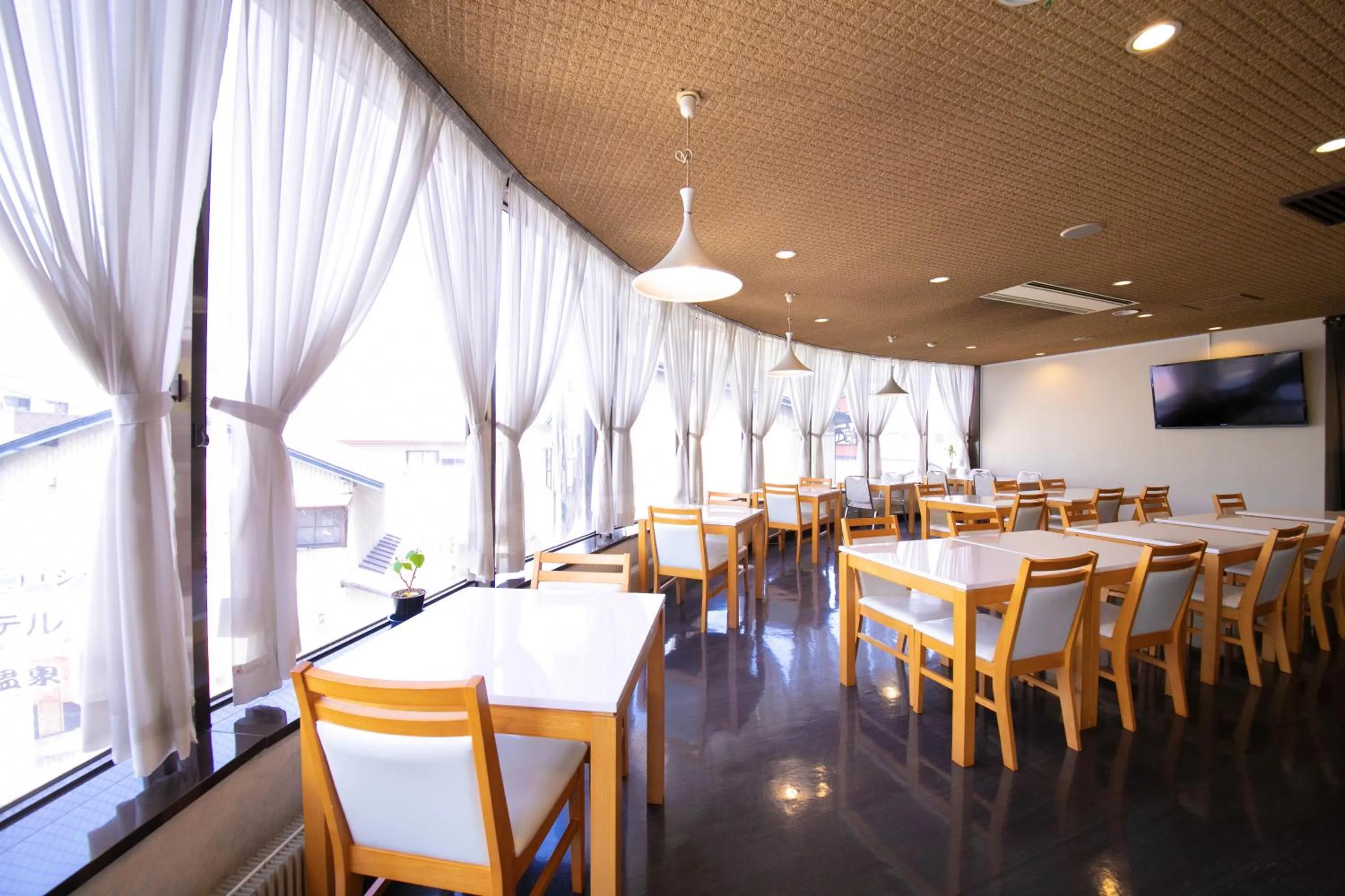 Restaurant/places to eat in Ninohe City Hotel