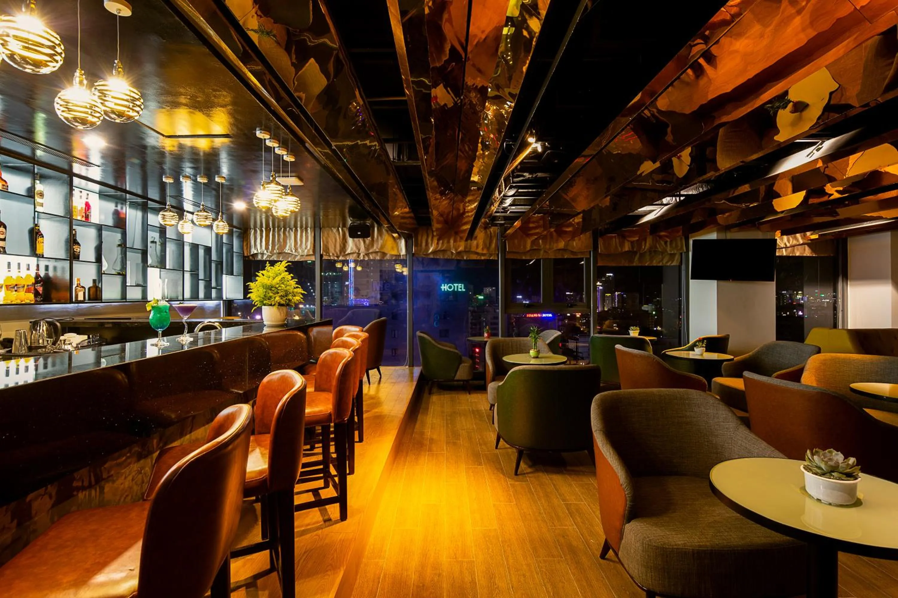 Lounge or bar in CN Palace Boutique Hotel & Spa