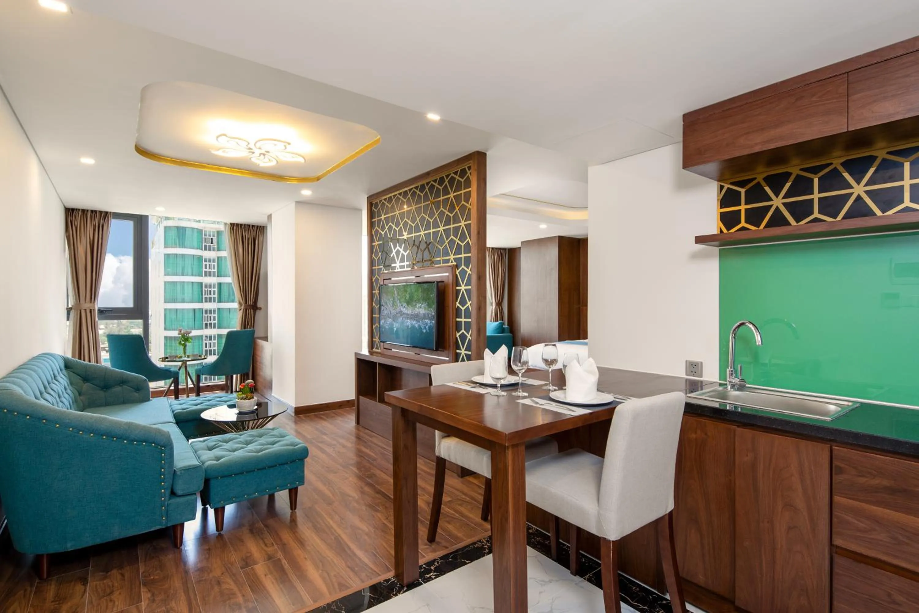 Kitchen or kitchenette in CN Palace Boutique Hotel & Spa