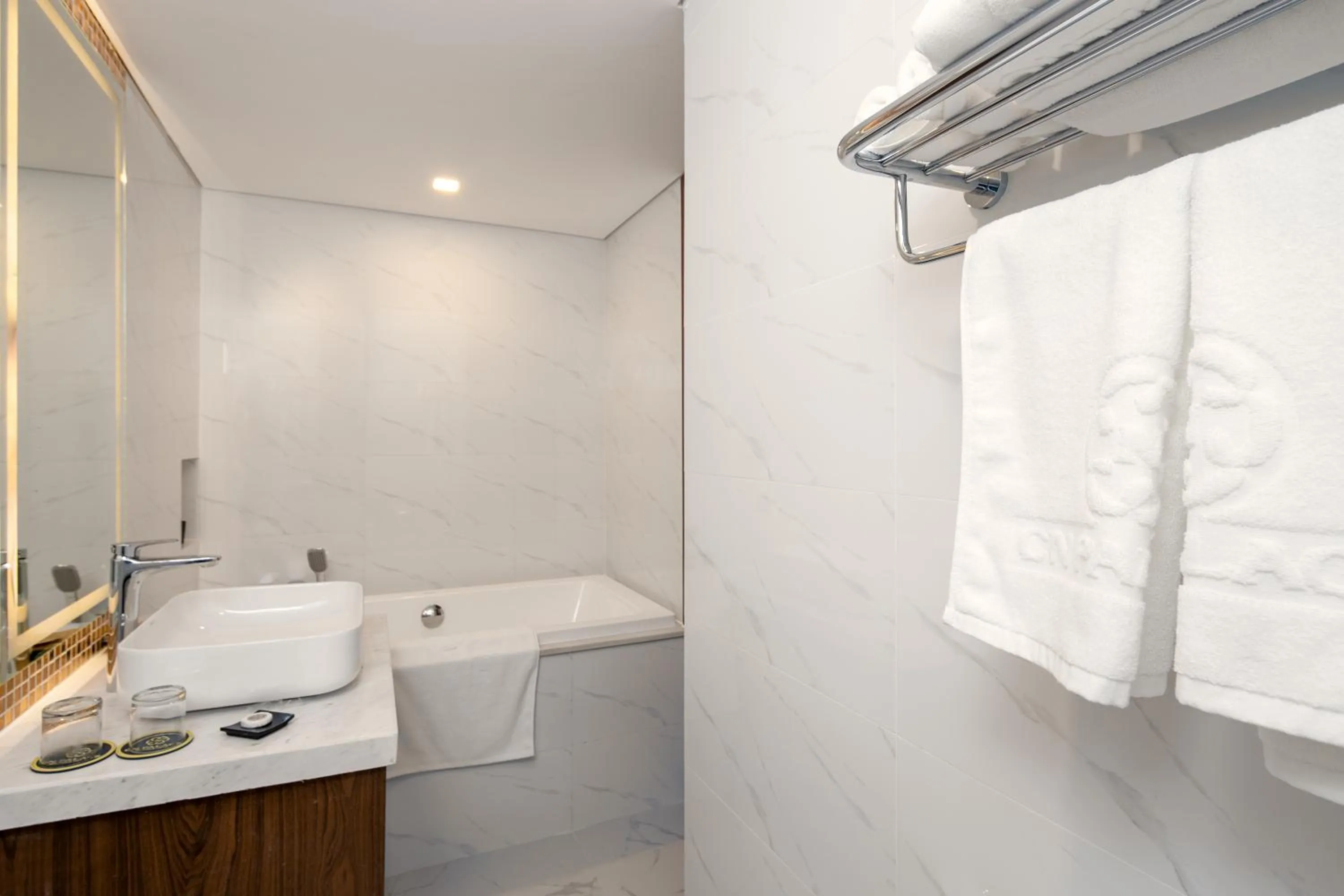 Toilet in CN Palace Boutique Hotel & Spa