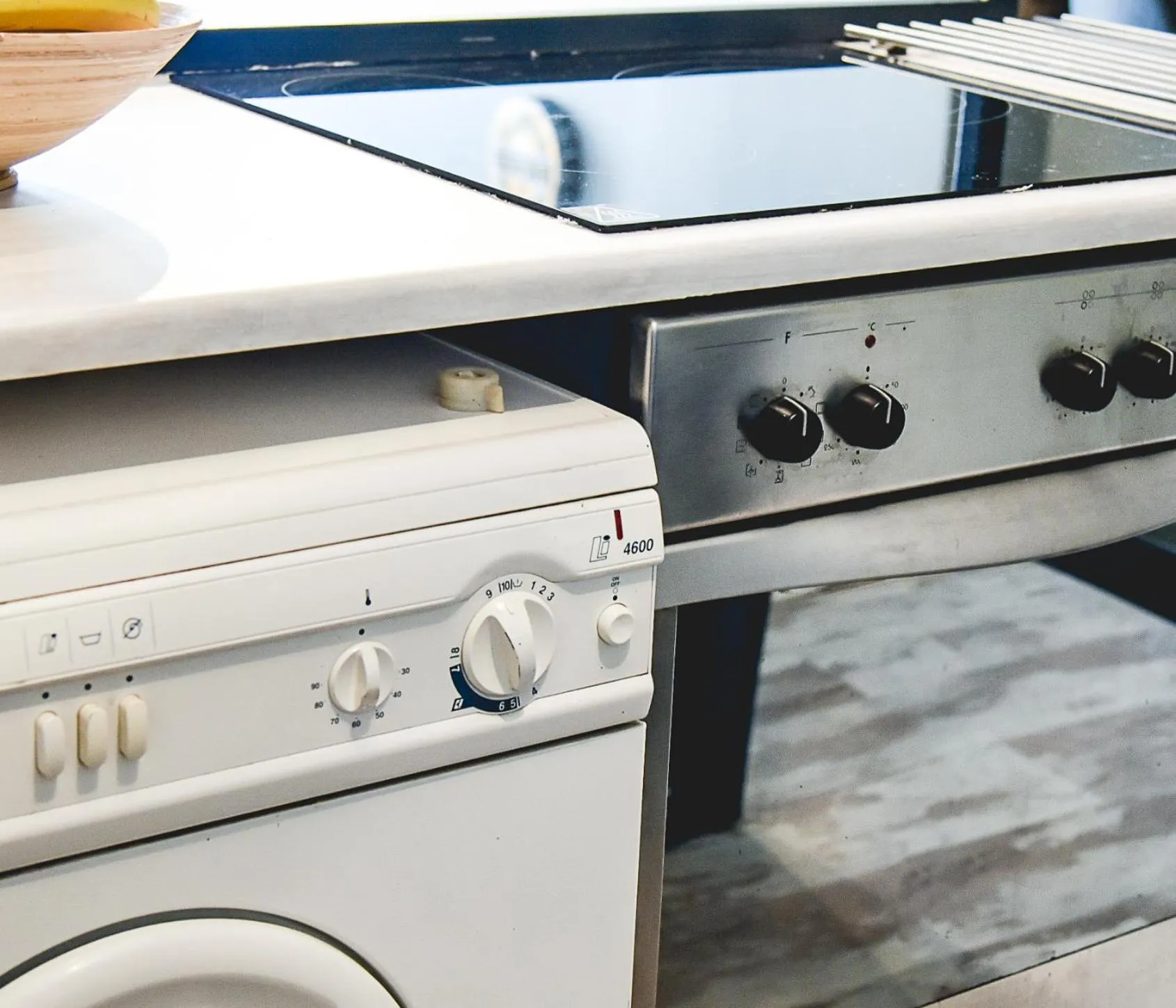 Home Plus Psirri Apartment