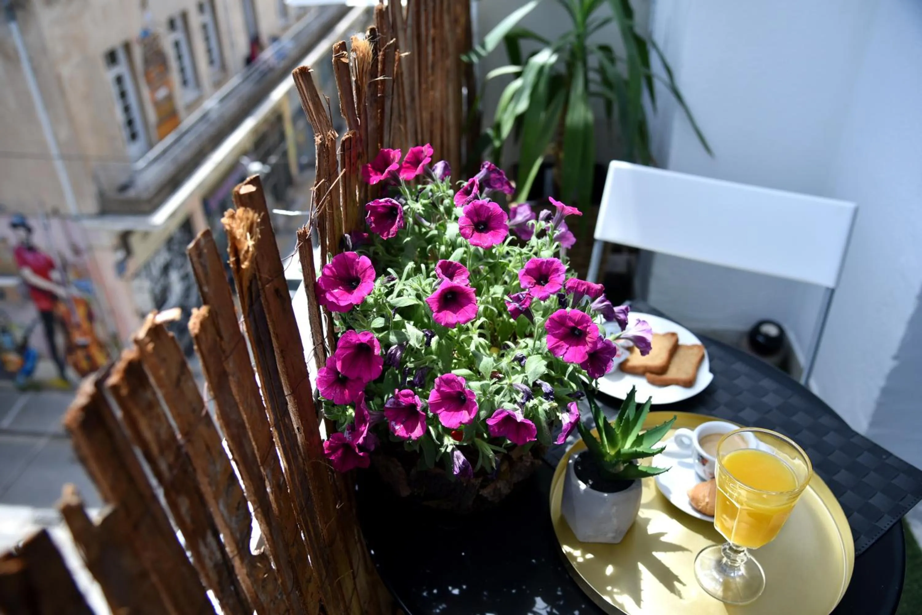 Home Plus Psirri Apartment