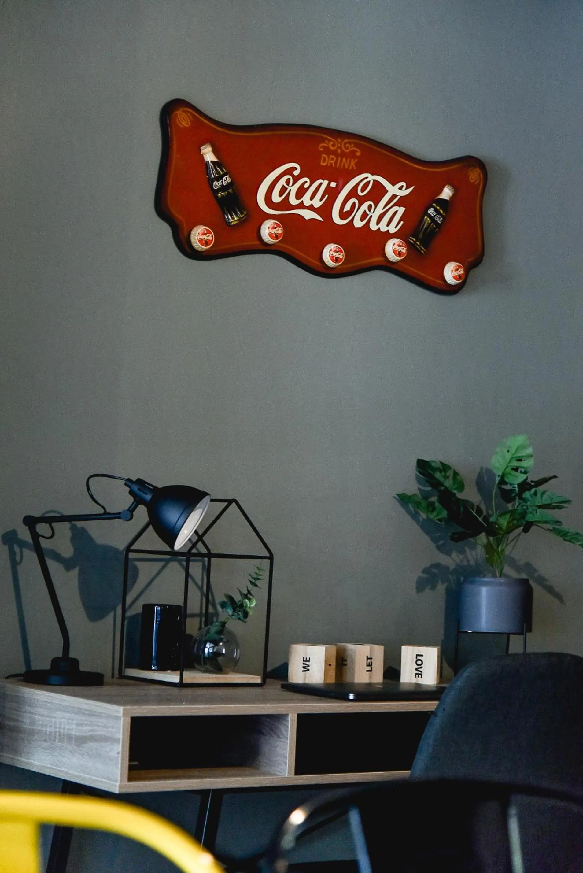 Home Plus Psirri Apartment