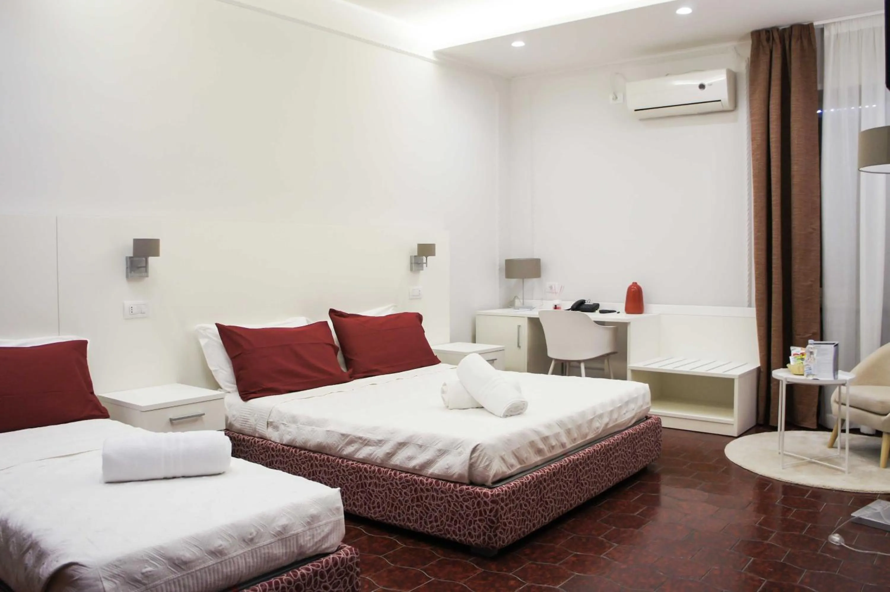 Bed in Albergo D'Onofrio