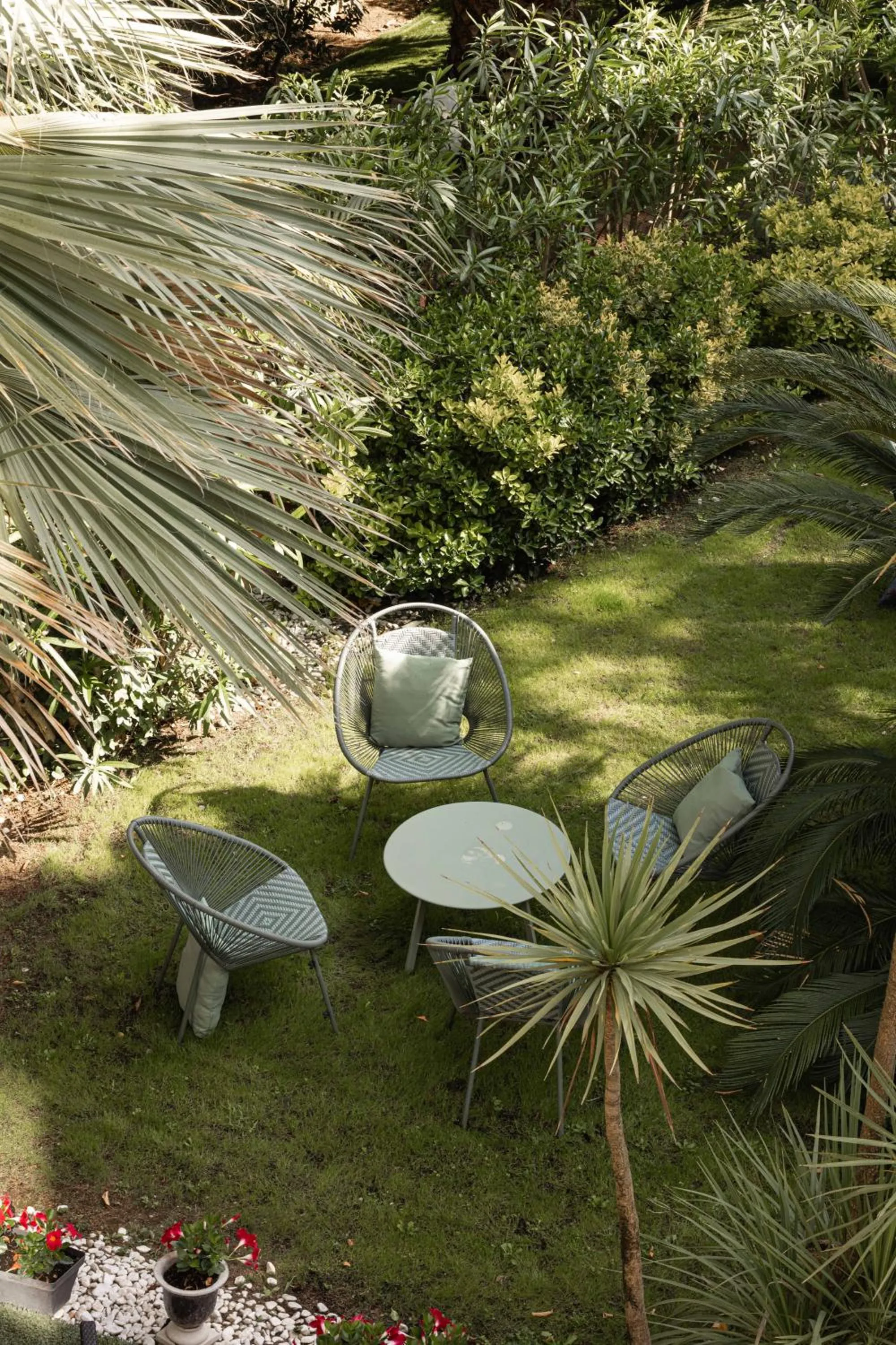 Garden in Cézanne Hôtel