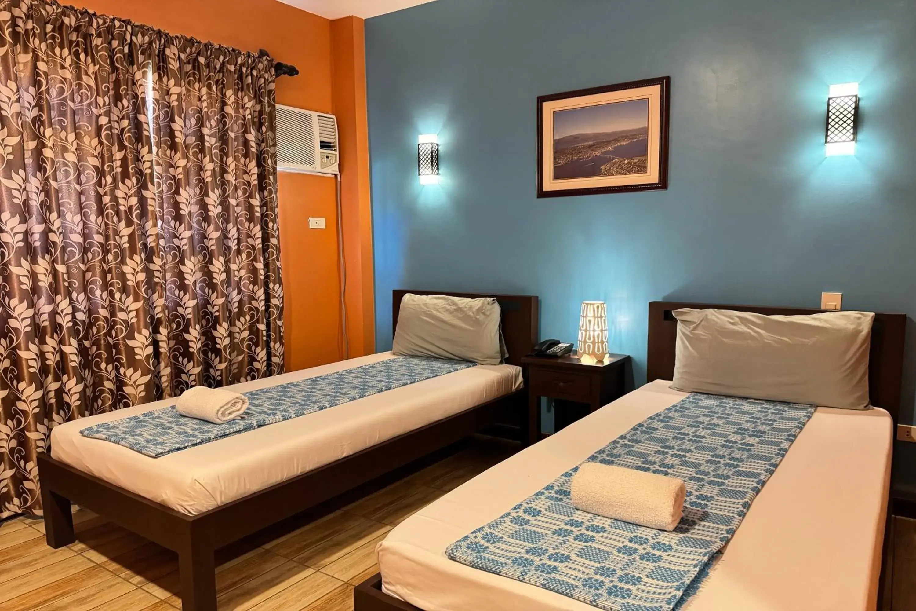 Standard Twin Room in OveMar Resort Hotel near Vigan Standard Twin Room in OveMar Resort Hotel near Vigan