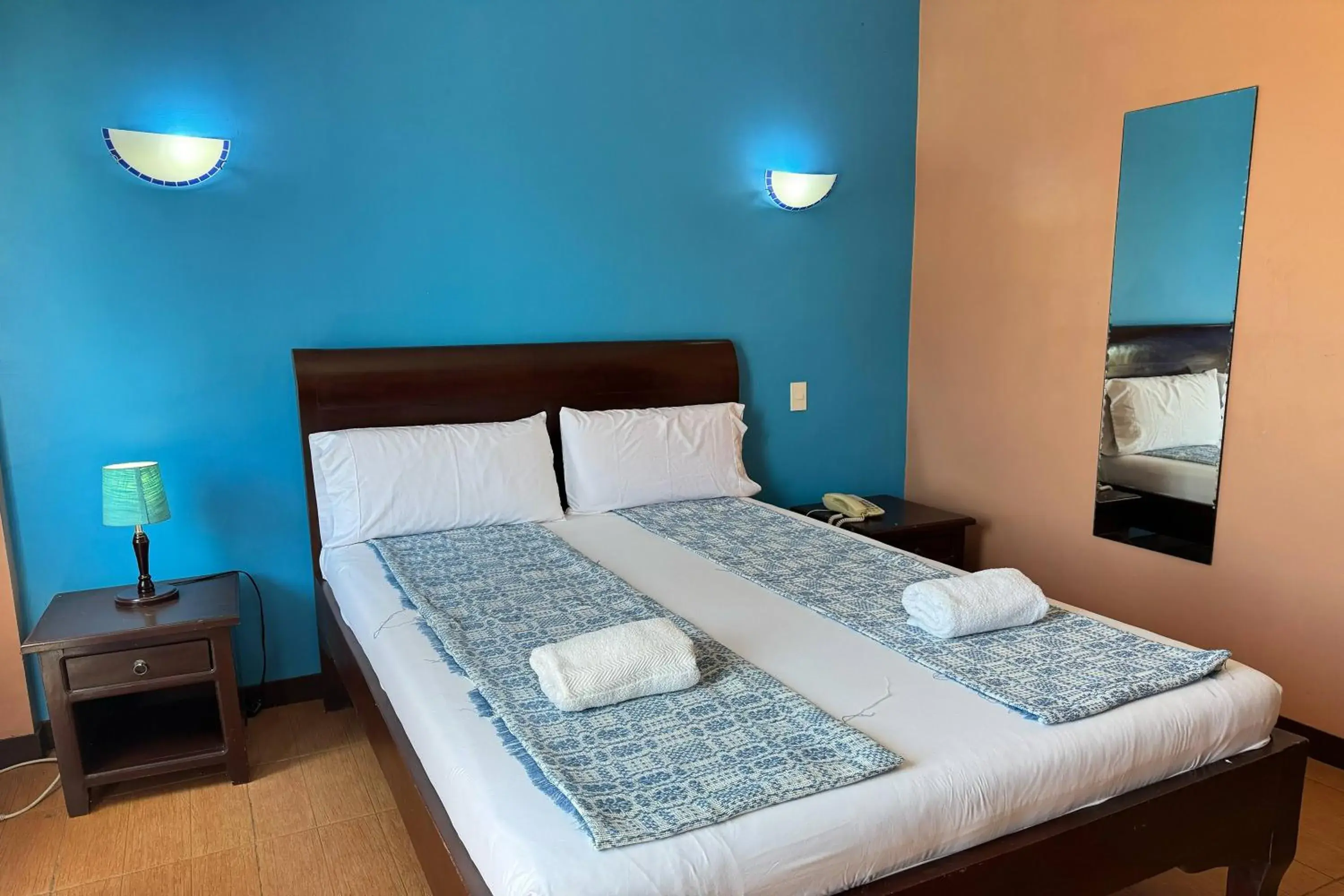 Superior Double Room in OveMar Resort Hotel near Vigan Superior Double Room in OveMar Resort Hotel near Vigan