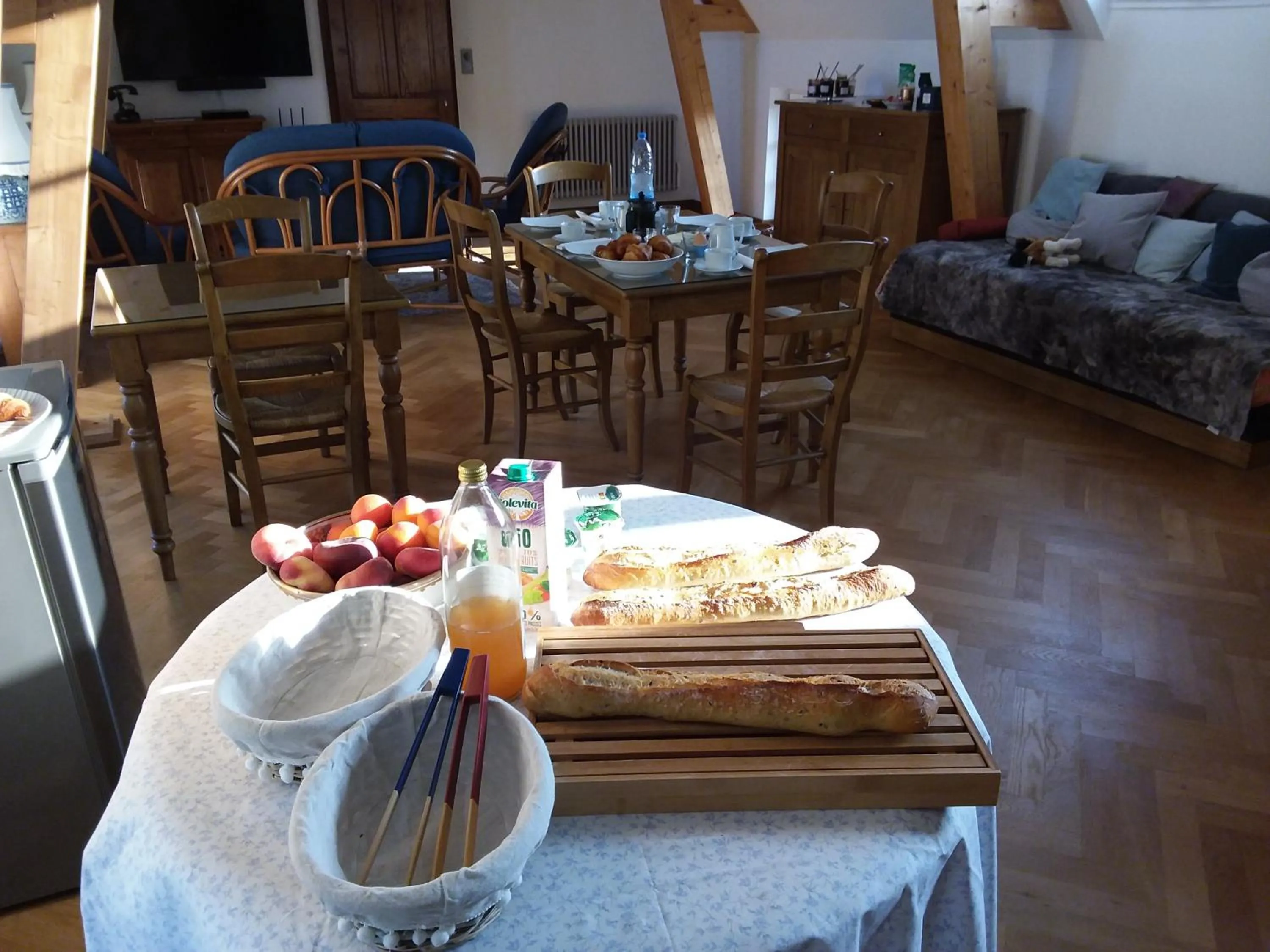 Continental breakfast in LA CHARMERAIE