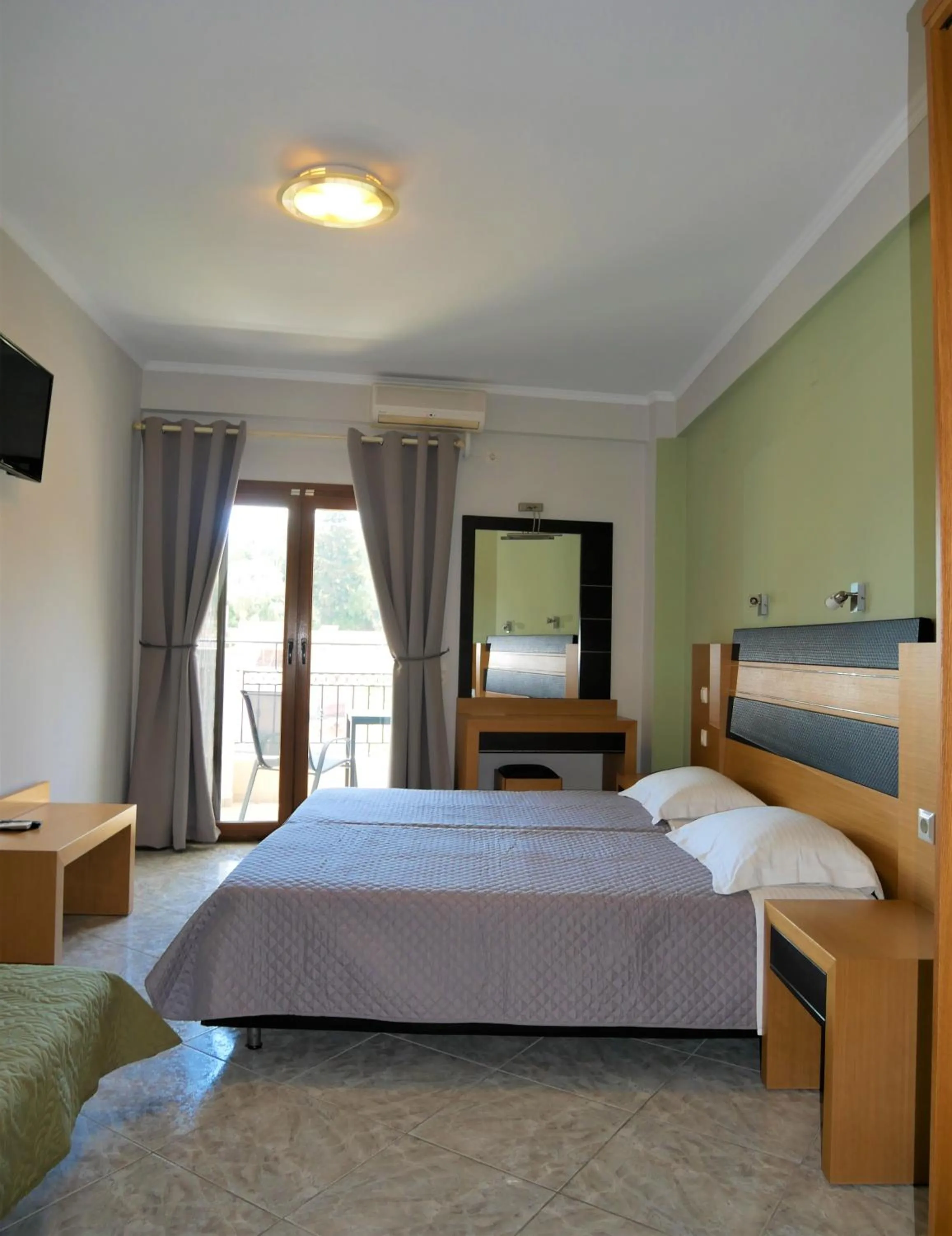 Bedroom, Bed in Sandra's Studios