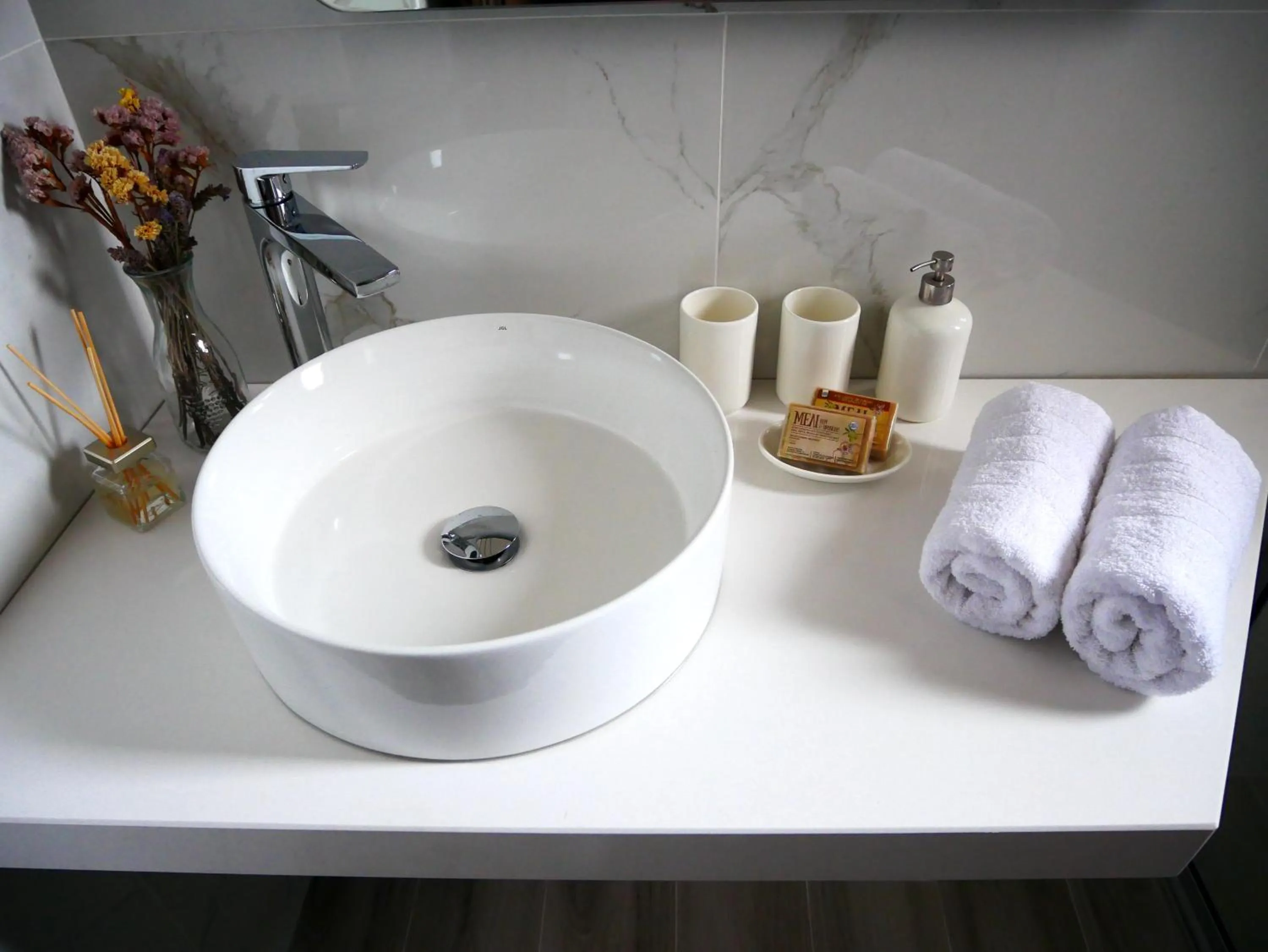 Bathroom in Sandra's Studios