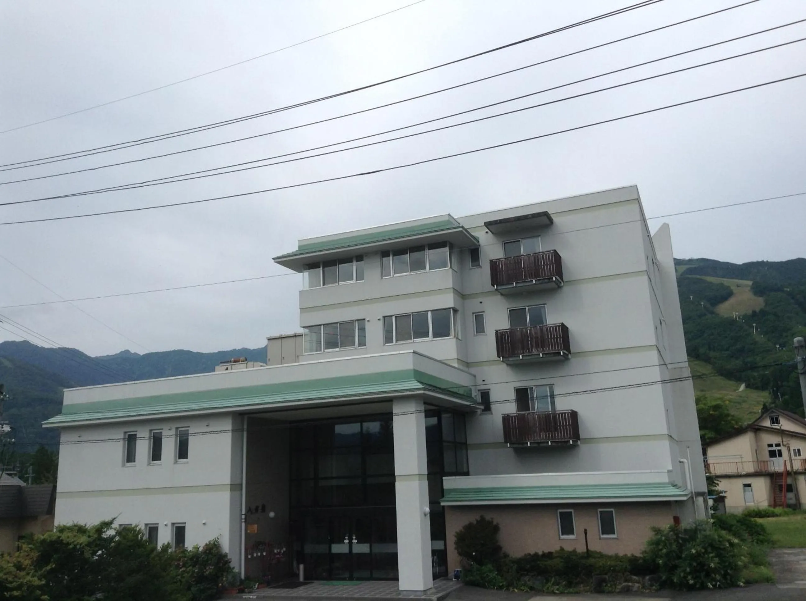 Facade/entrance in Happokan