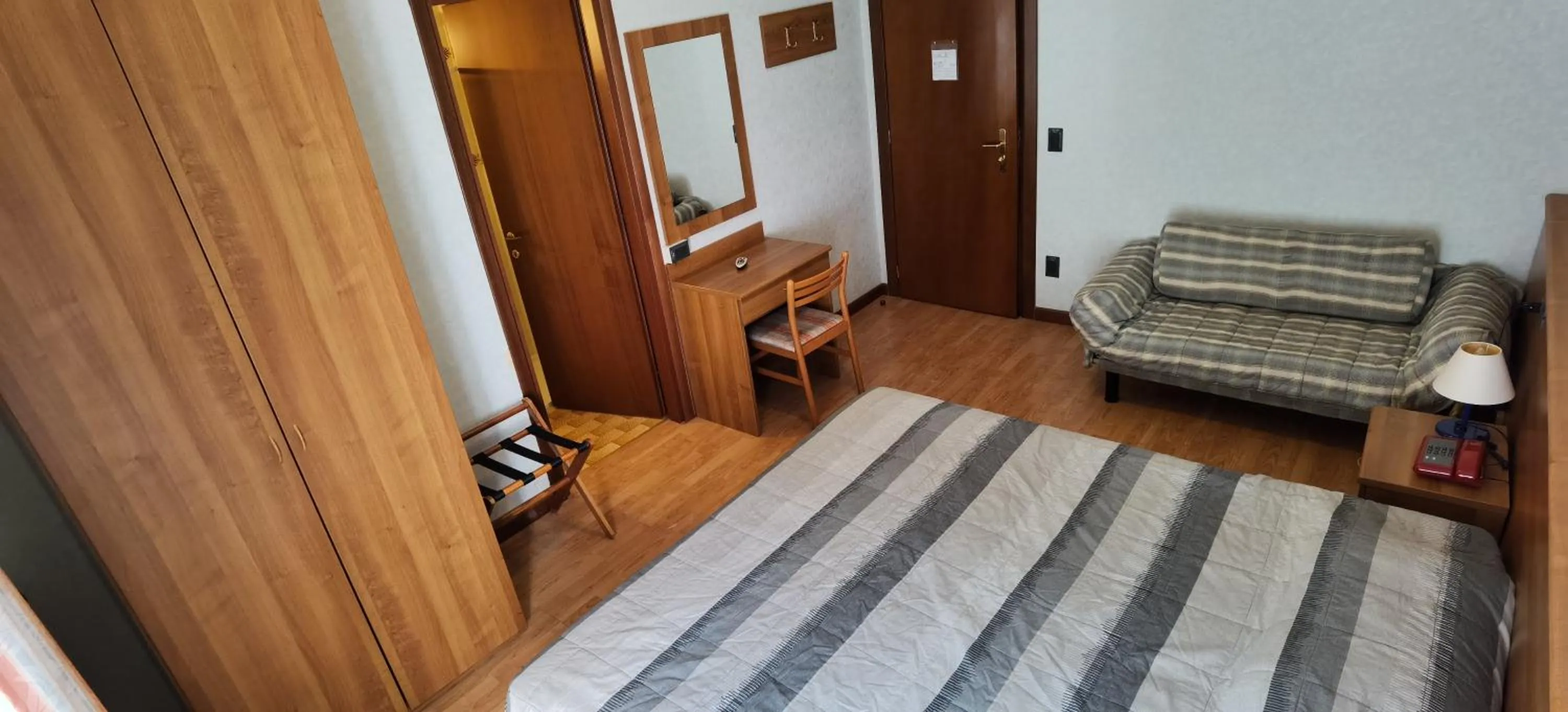 Photo of the whole room, Bed in Hotel Nike