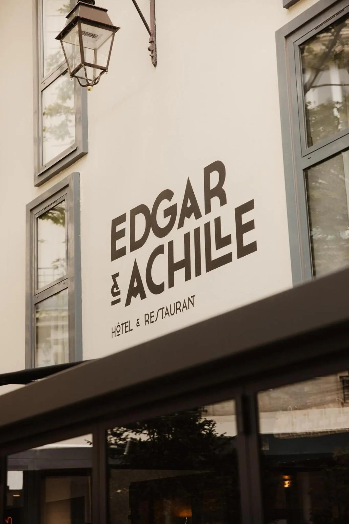 Facade/entrance in Hôtel Edgar & Achille