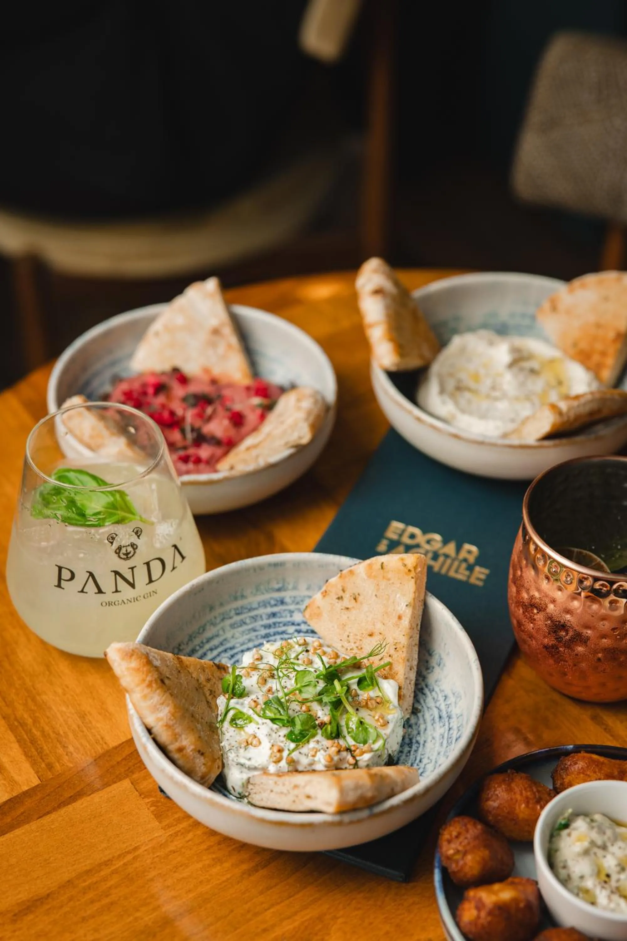 Restaurant/places to eat in Hôtel Edgar & Achille