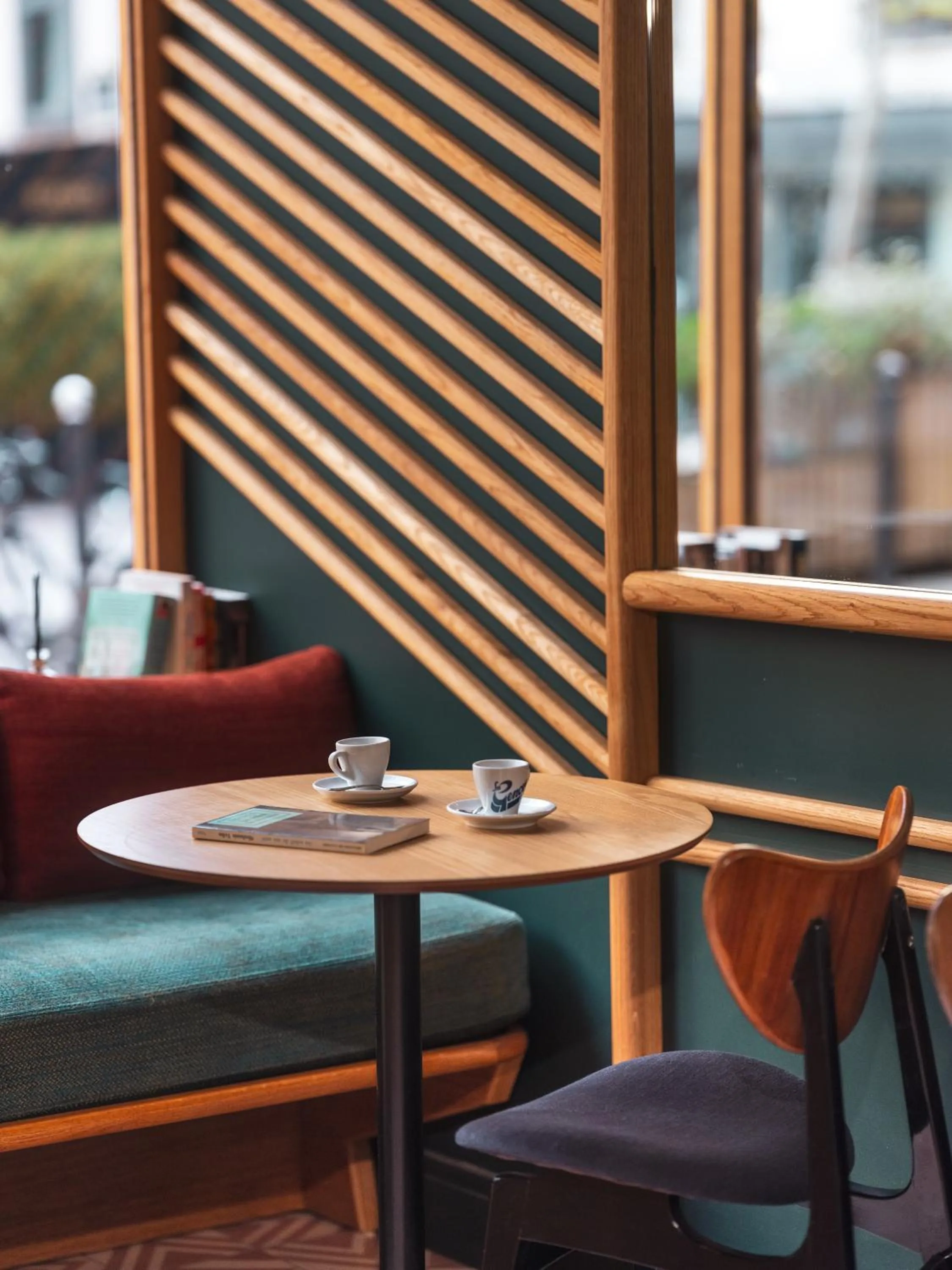 Lobby or reception in Hôtel Edgar & Achille