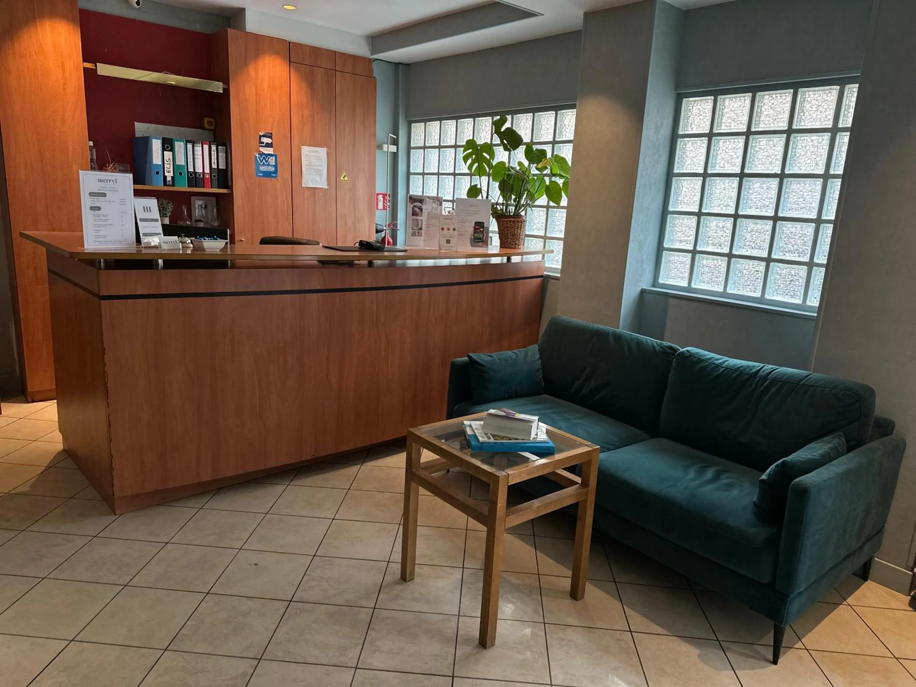 Lobby or reception in Merryl Hotel