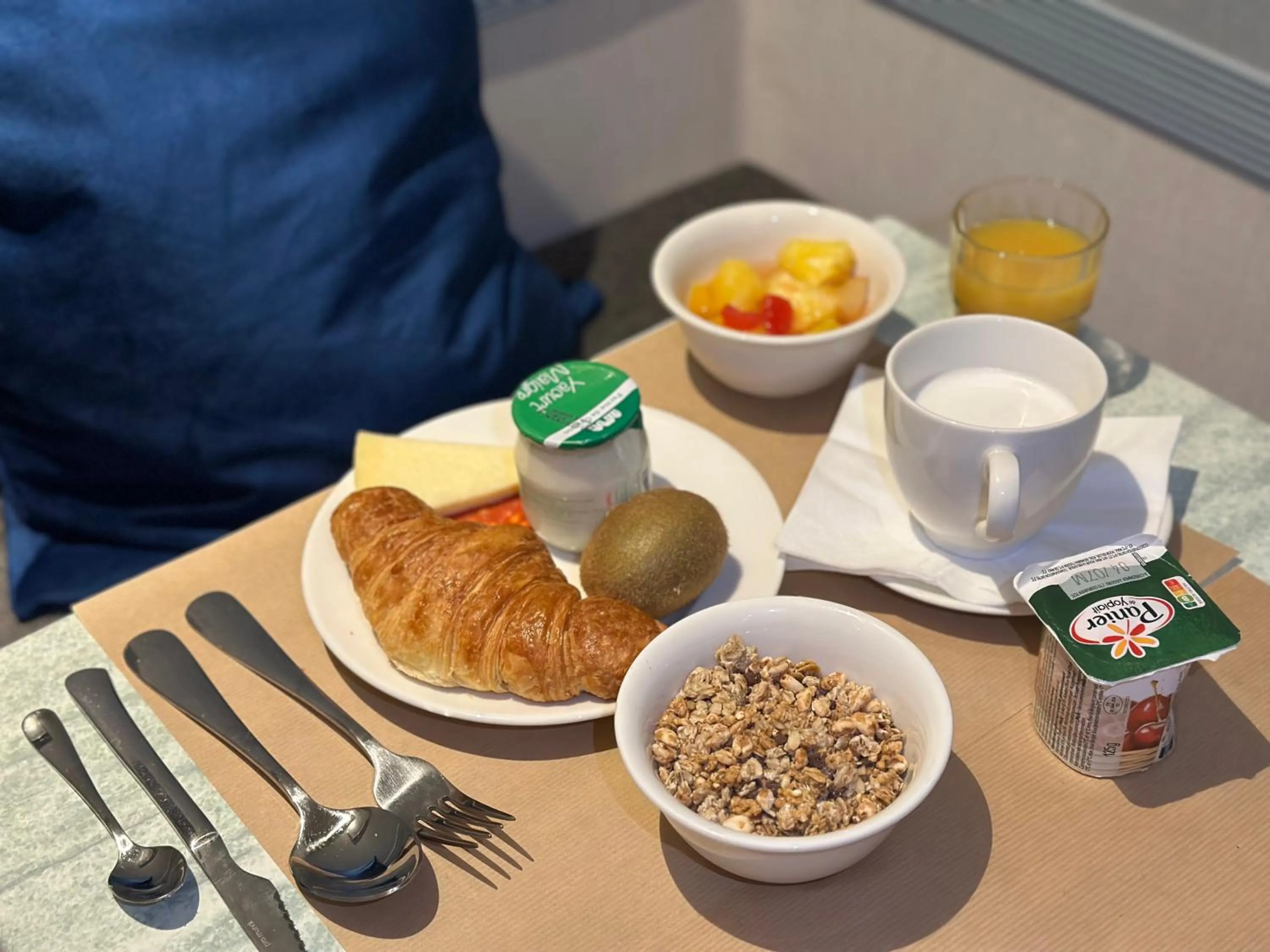 Breakfast in Merryl Hotel