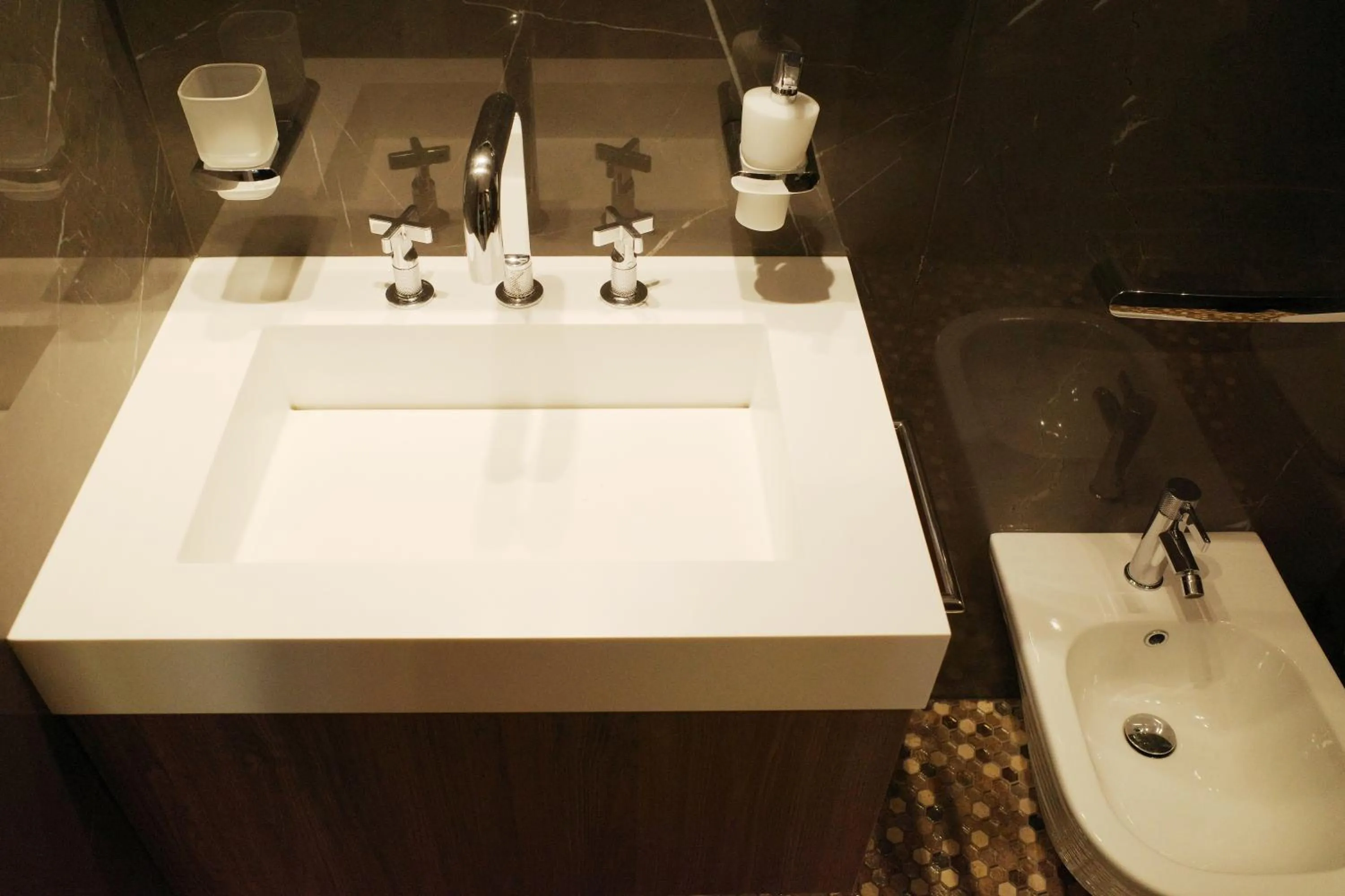 Bathroom in PORTA NUOVA SUITES