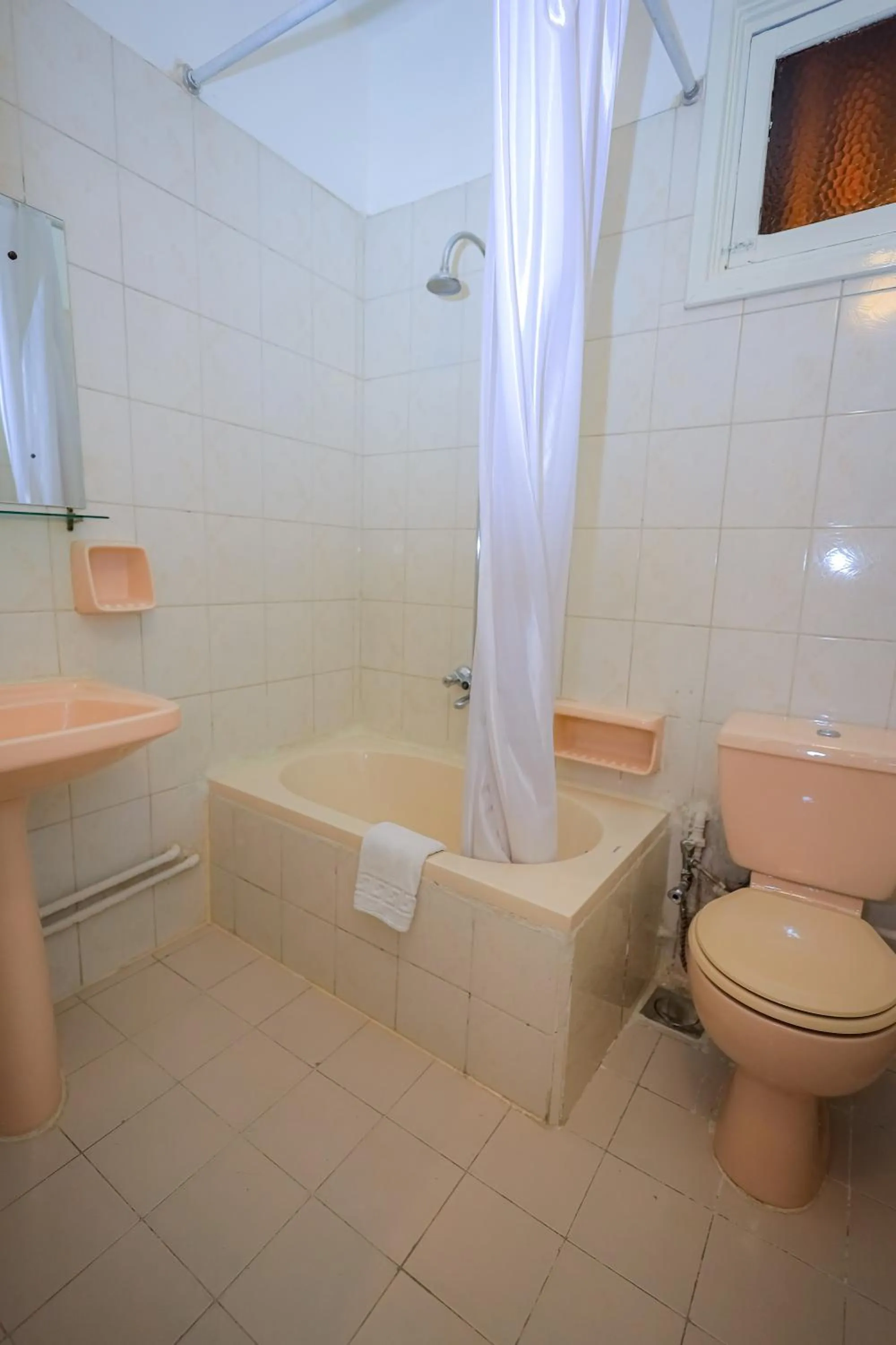 Bathroom in Cleopatra Hotel