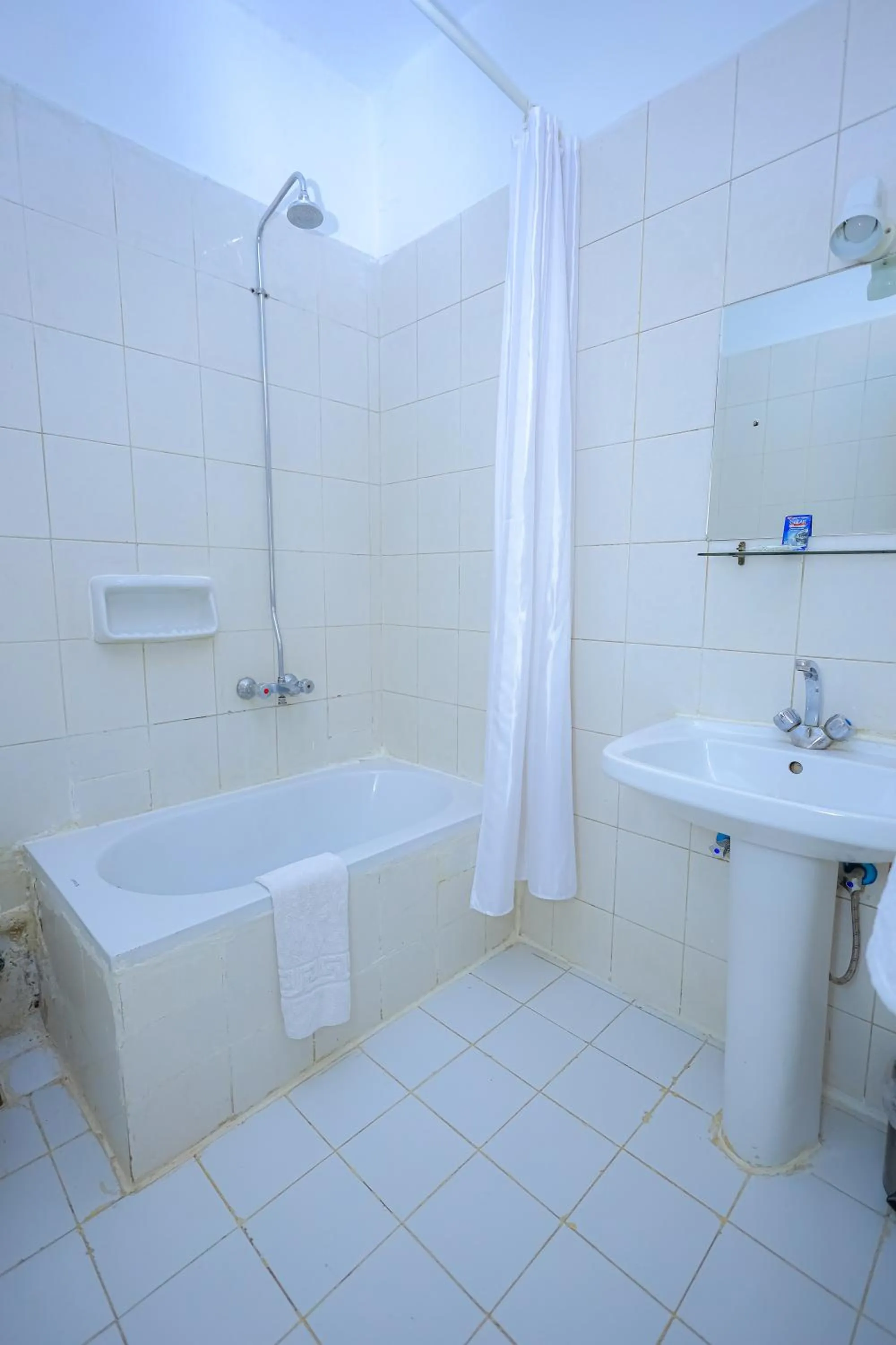 Bathroom in Cleopatra Hotel