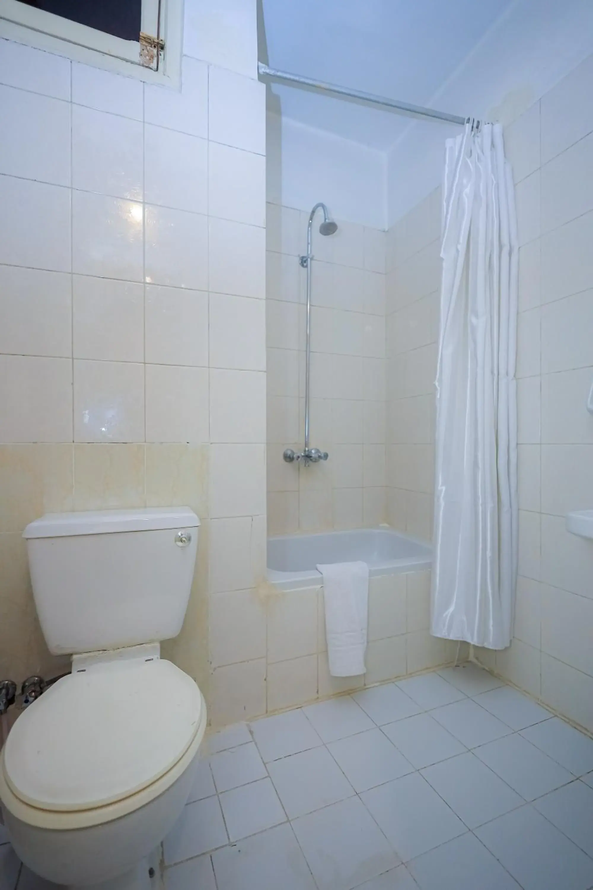 Superior King Room - single occupancy in Cleopatra Hotel Superior King Room - single occupancy in Cleopatra Hotel