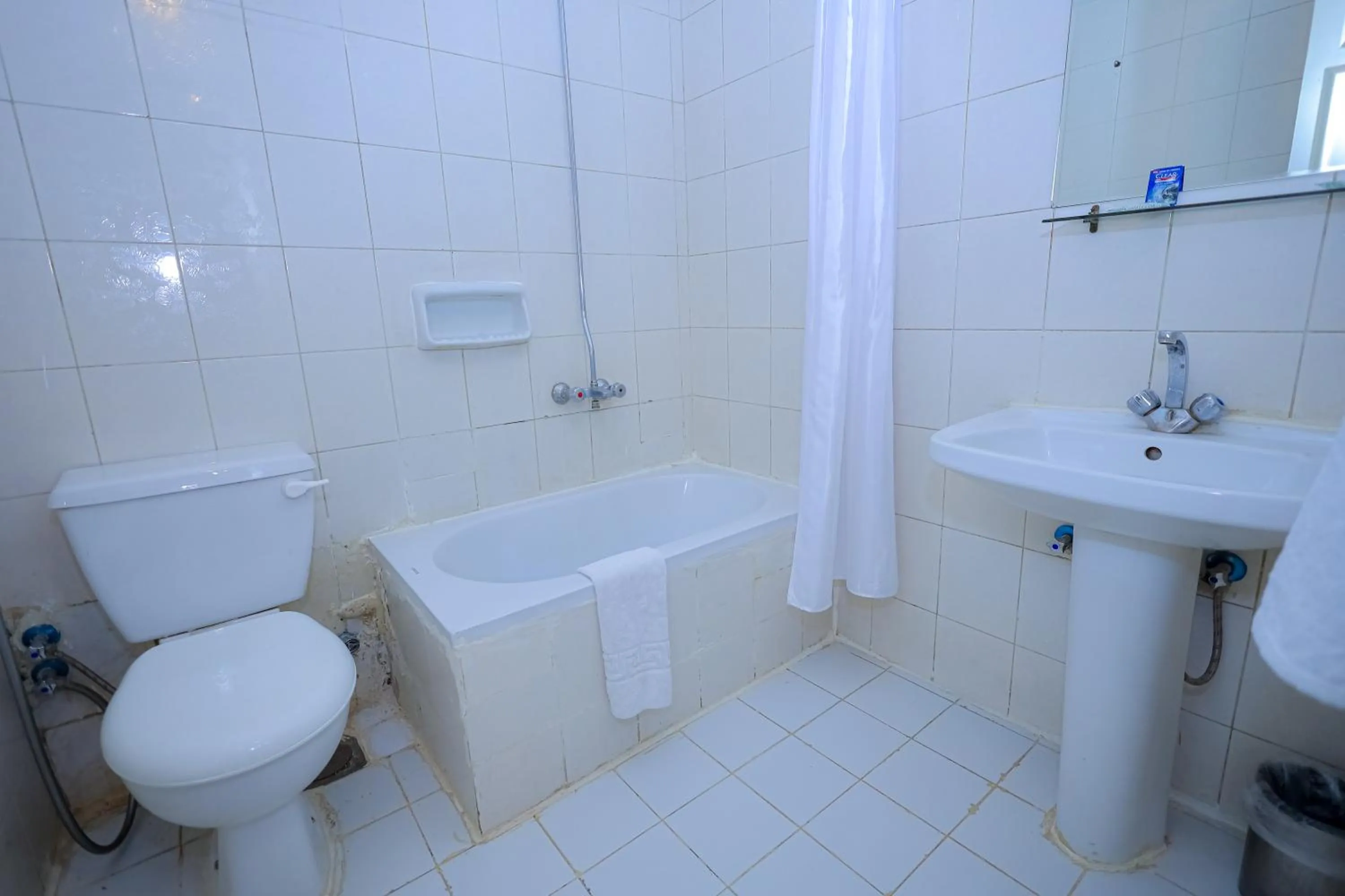 Bathroom in Cleopatra Hotel