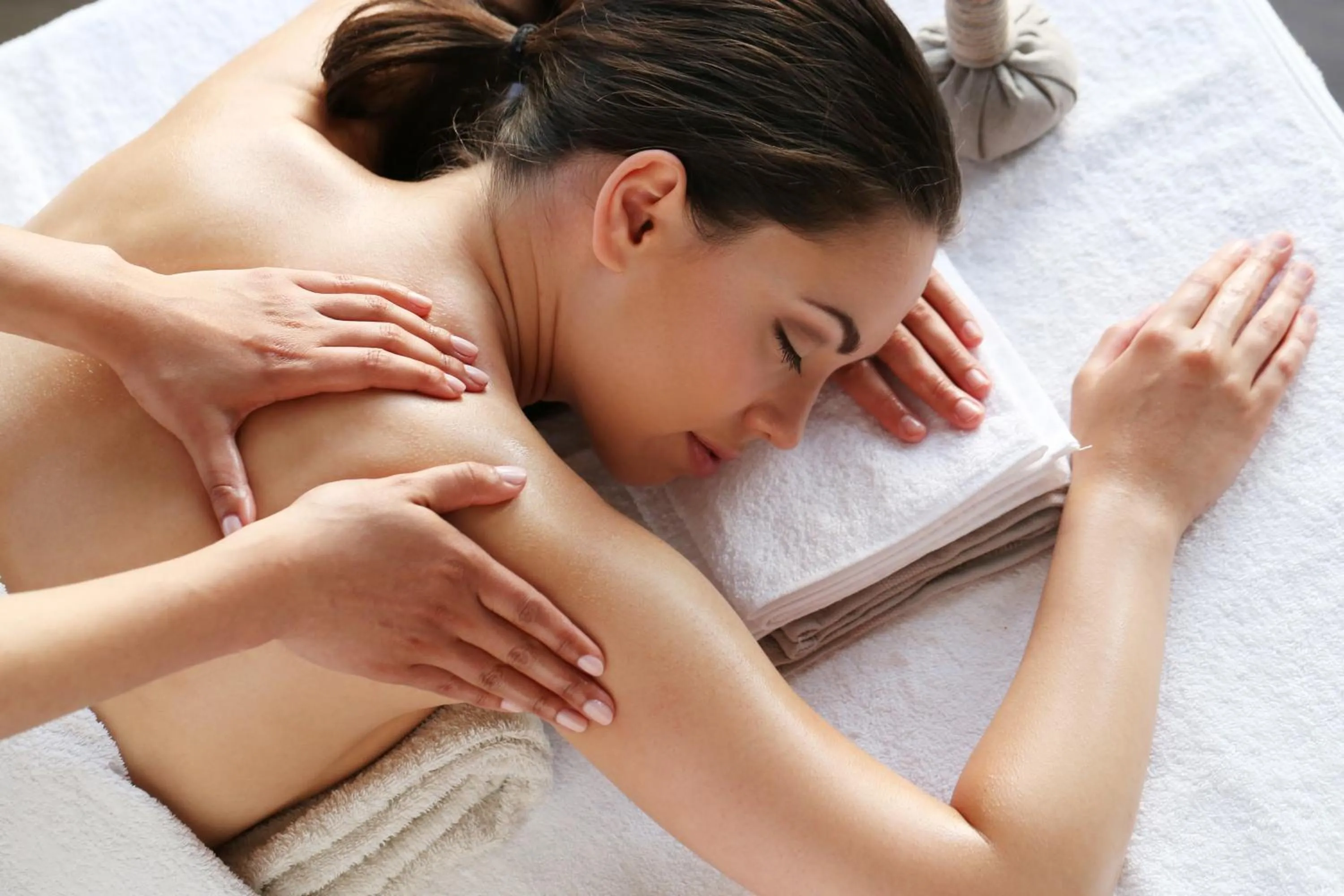 Massage in MEDWORLD Health & Rehabilitation Center Rixos Antalya