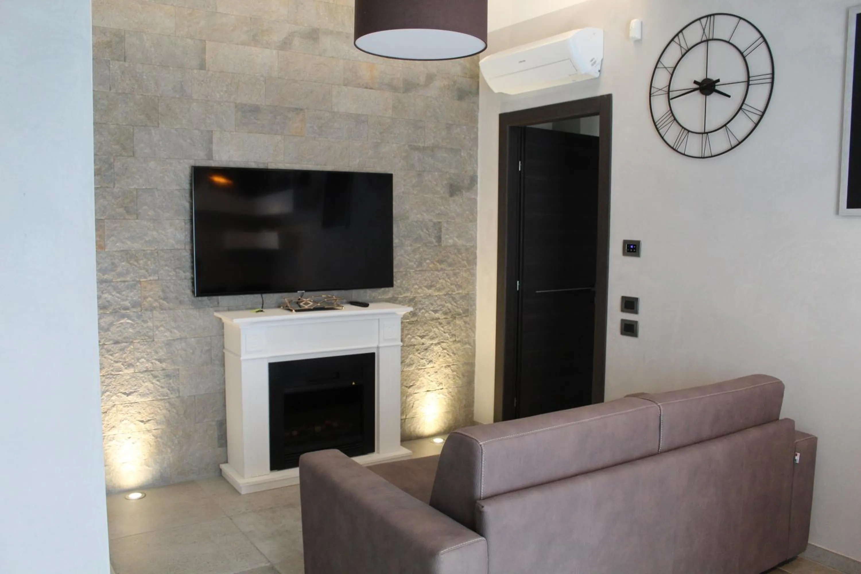 TV and multimedia in Villa Martina