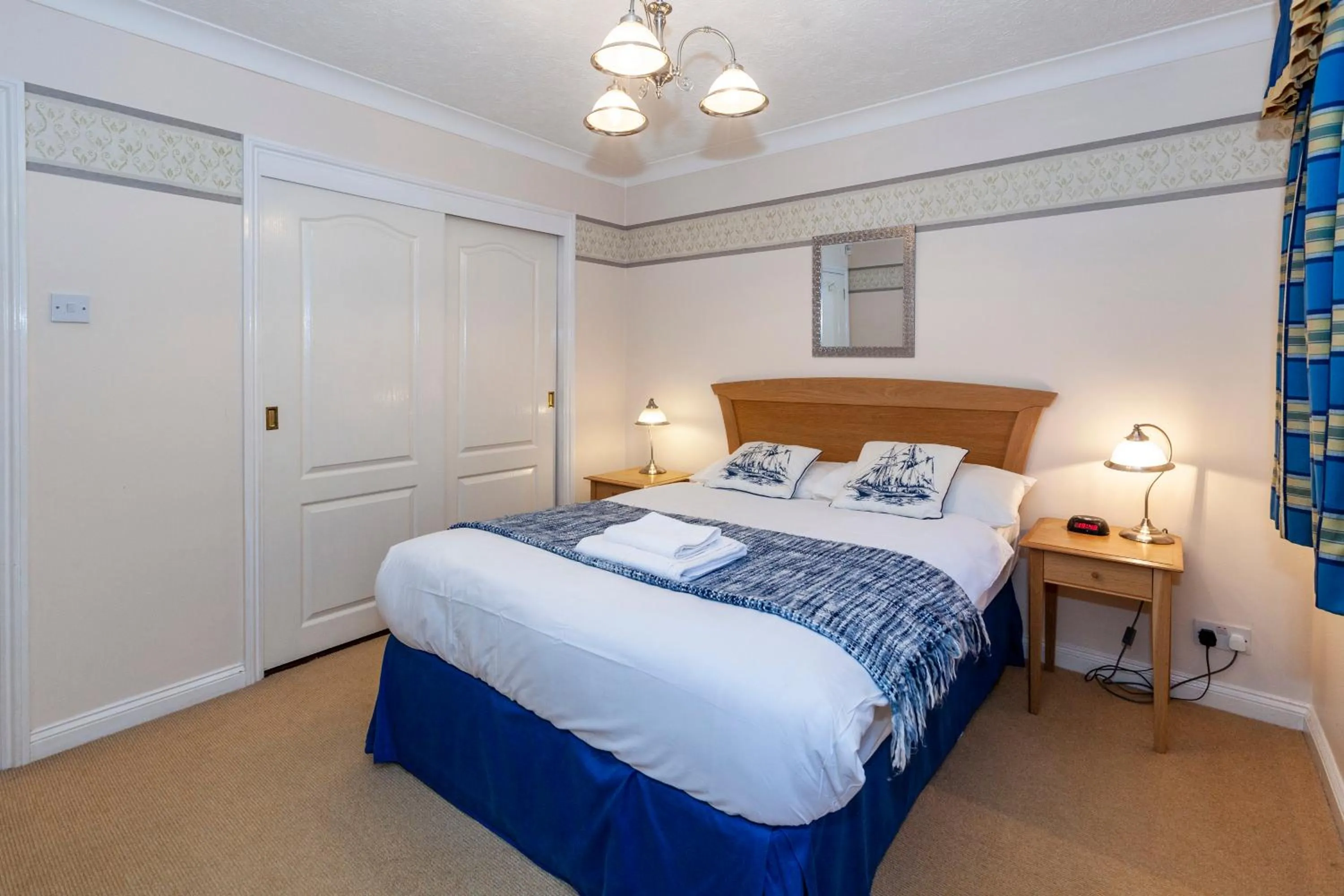 Bed in Churchill Way Suite