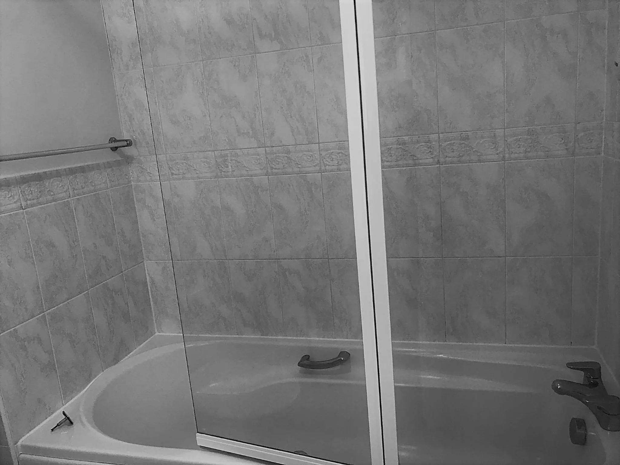 Shower in Churchill Way Suite