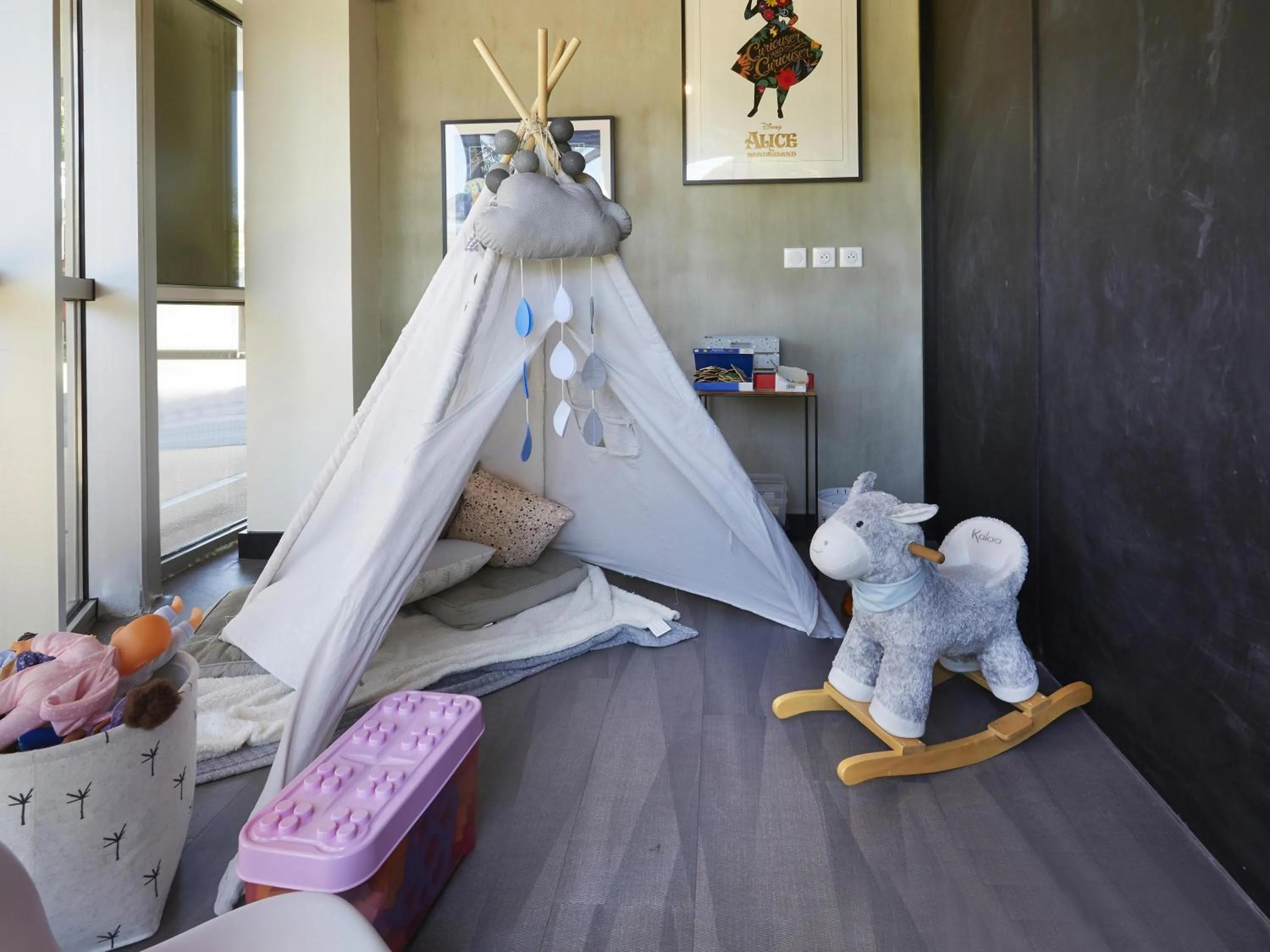 Property building in ibis Archamps Porte de Genève