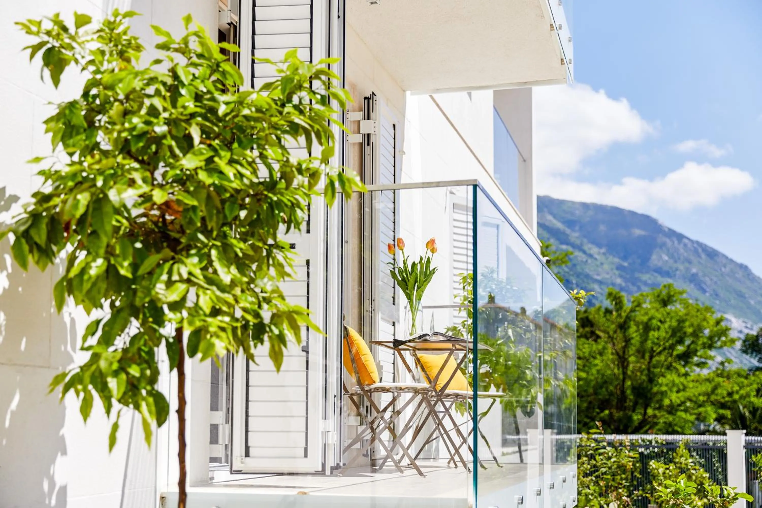 Natural landscape in MAISON W