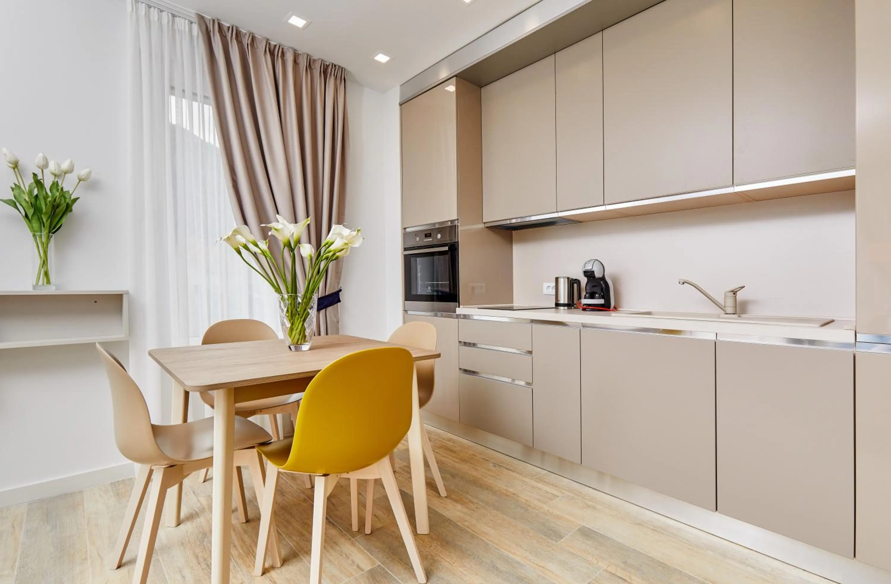 Food and drinks in MAISON W