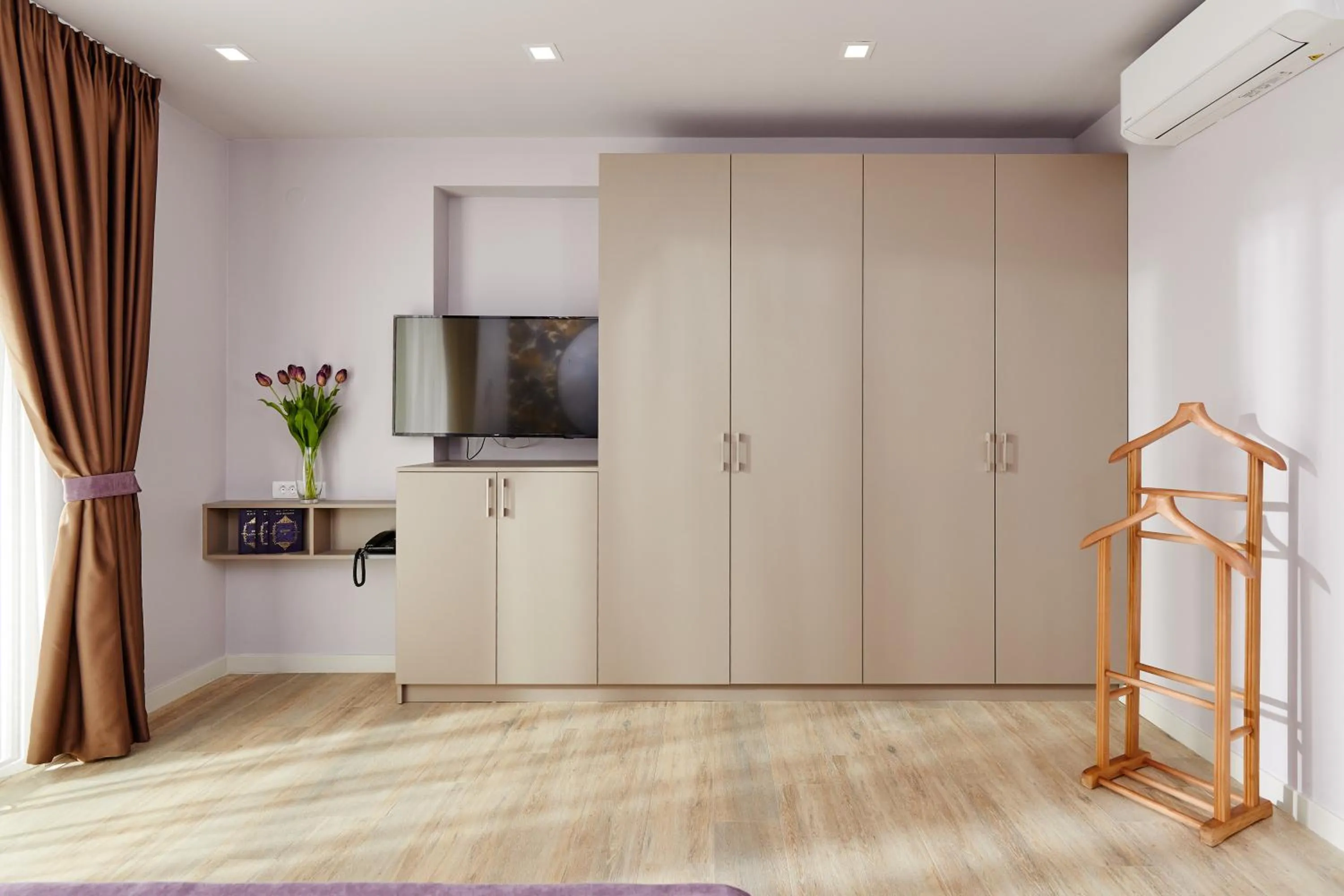 Communal lounge/ TV room in MAISON W