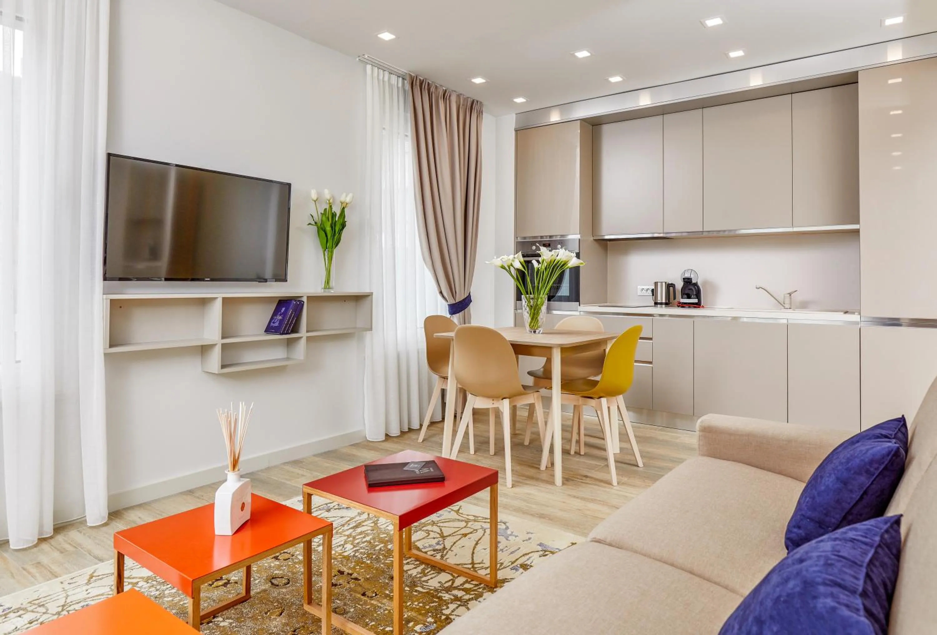 Communal lounge/ TV room in MAISON W