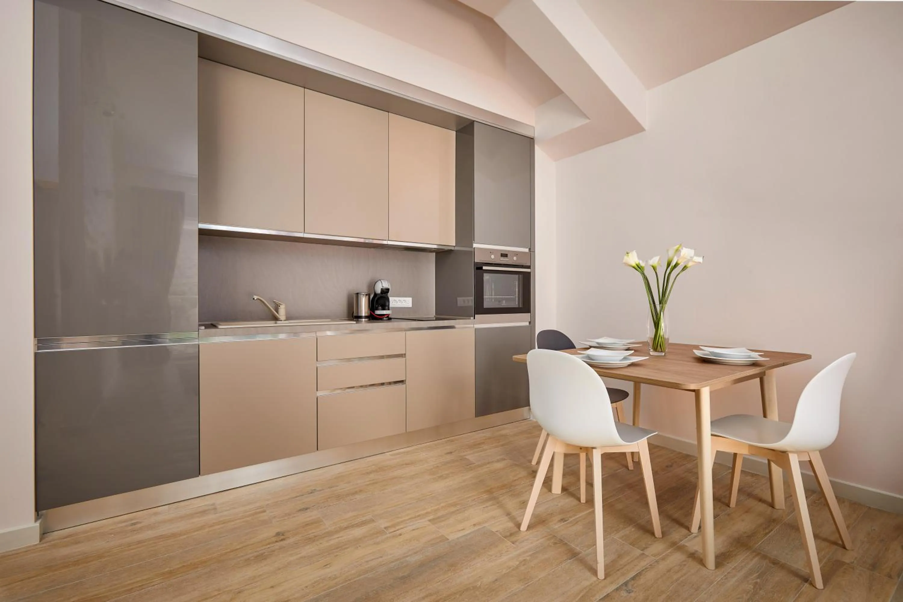 Coffee/tea facilities in MAISON W