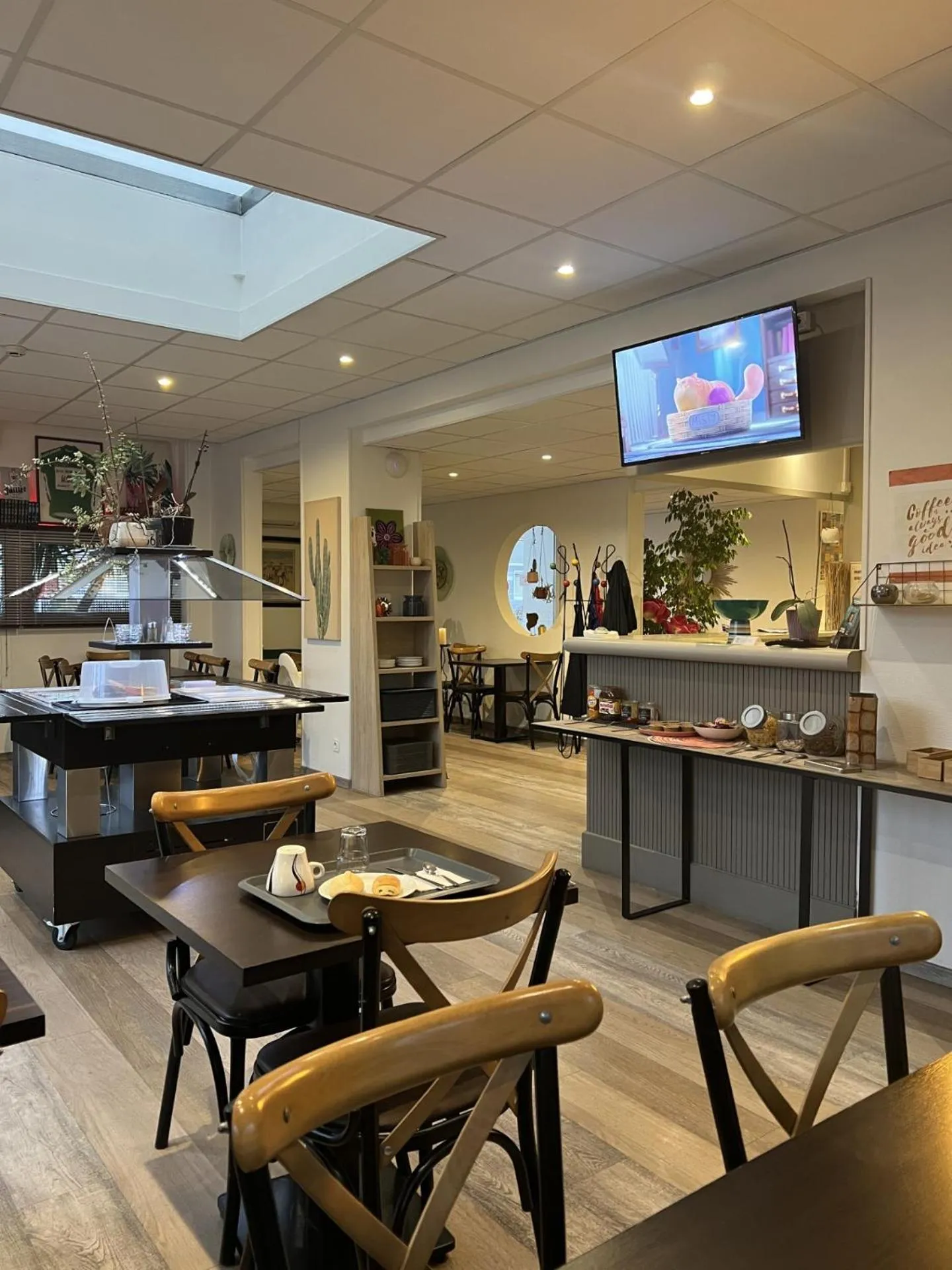 Breakfast in Contact Hôtel Marseille Aubagne